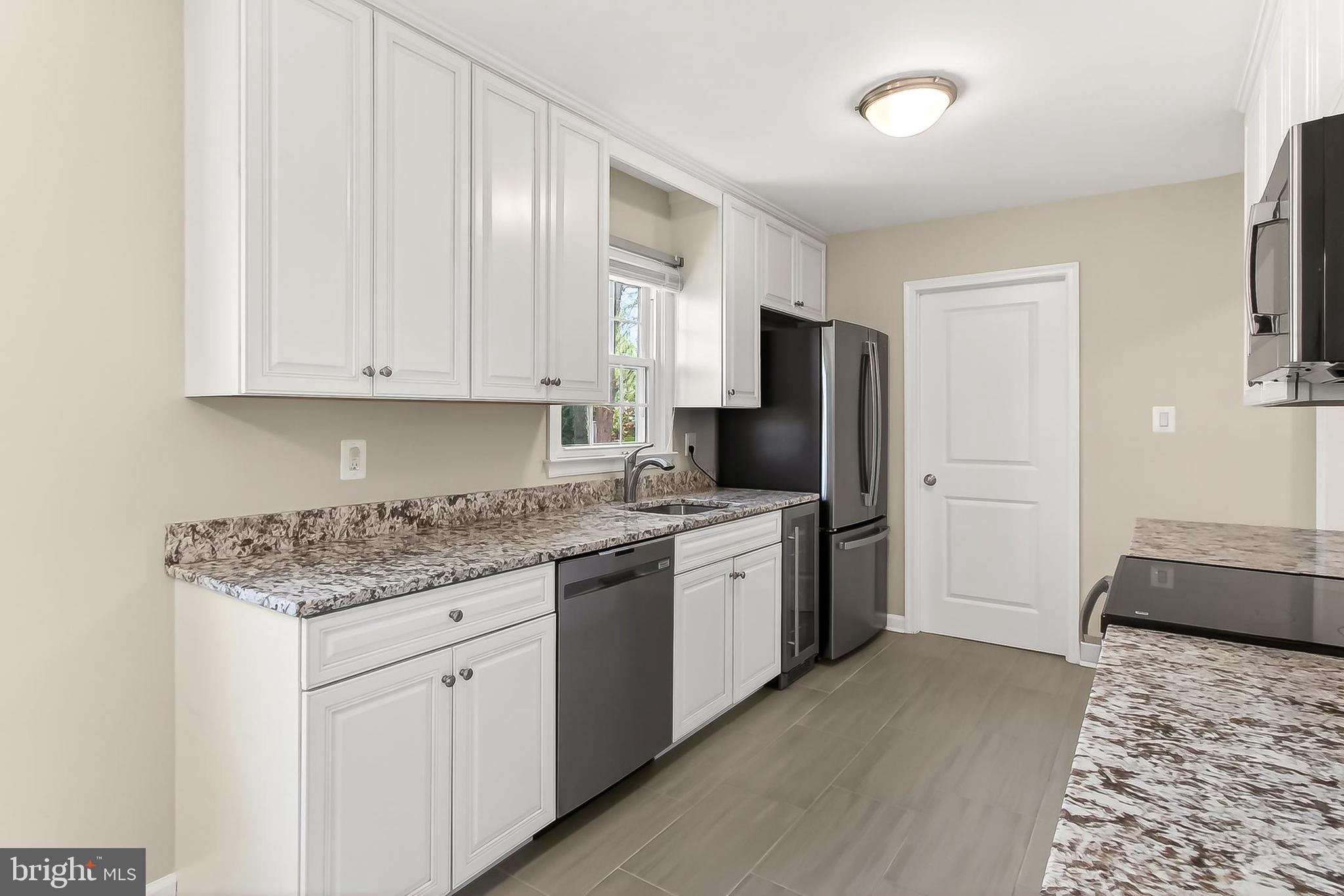 LONG BRANCH - Residential