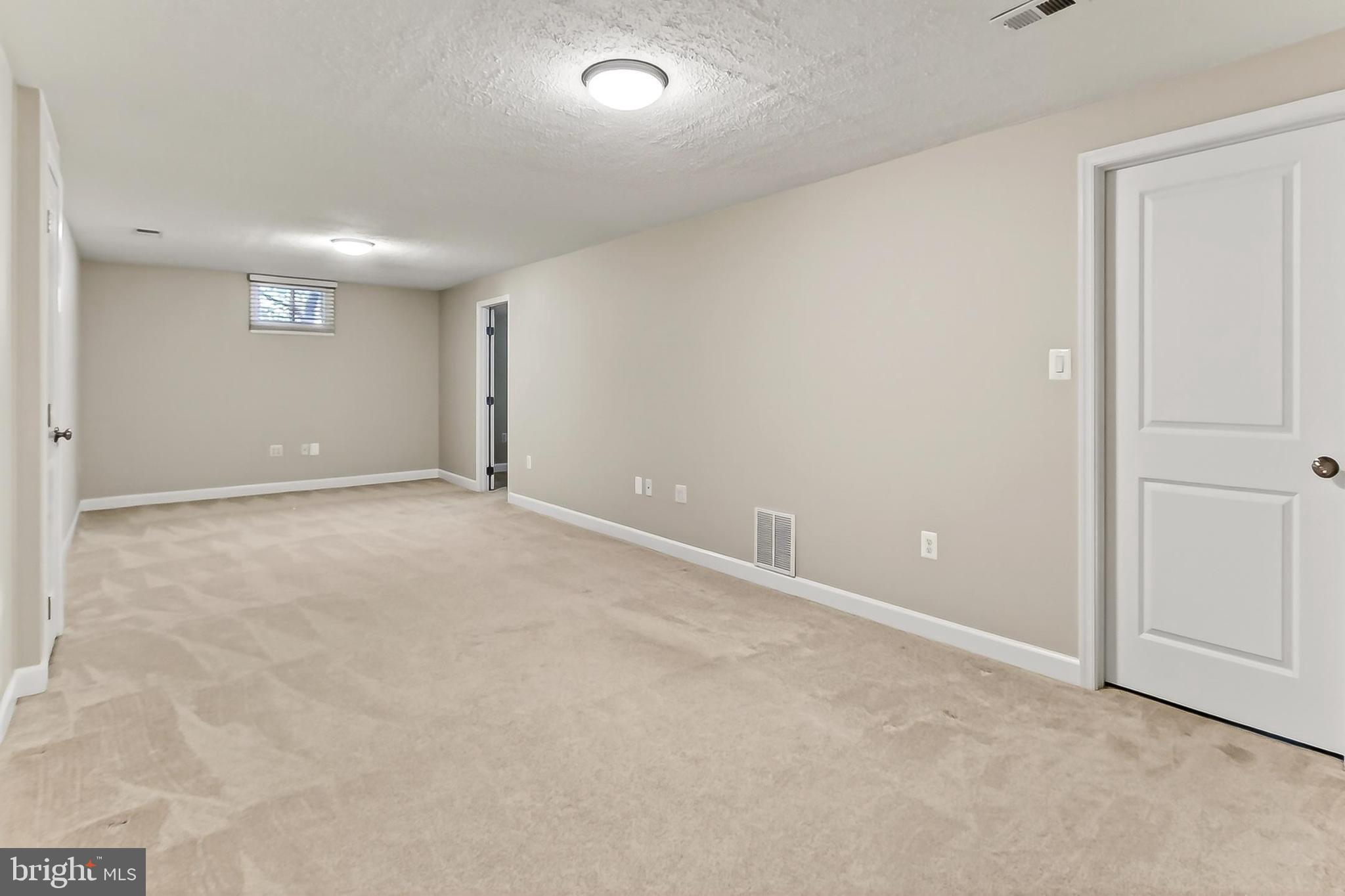 LONG BRANCH - Residential