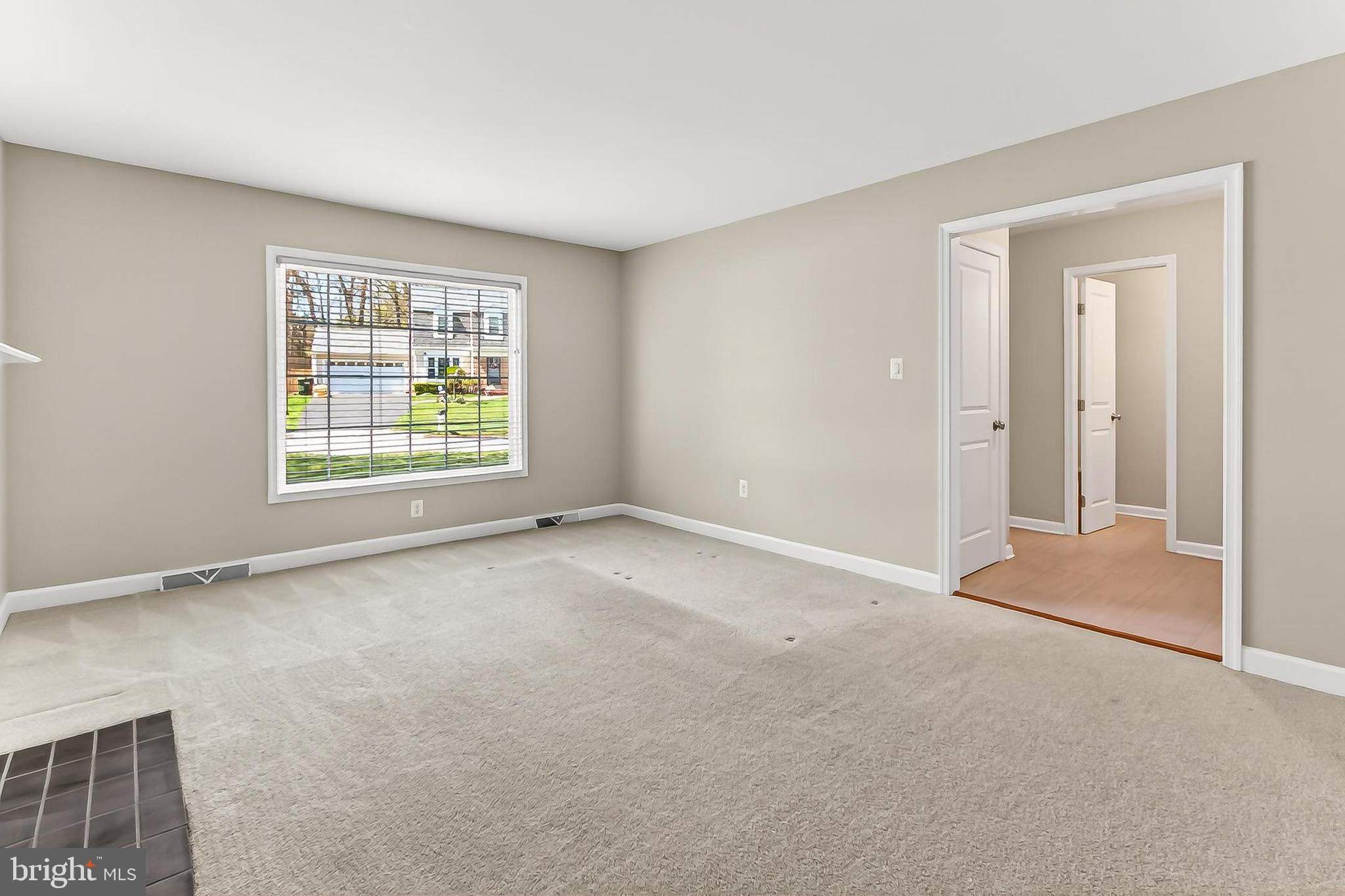 LONG BRANCH - Residential