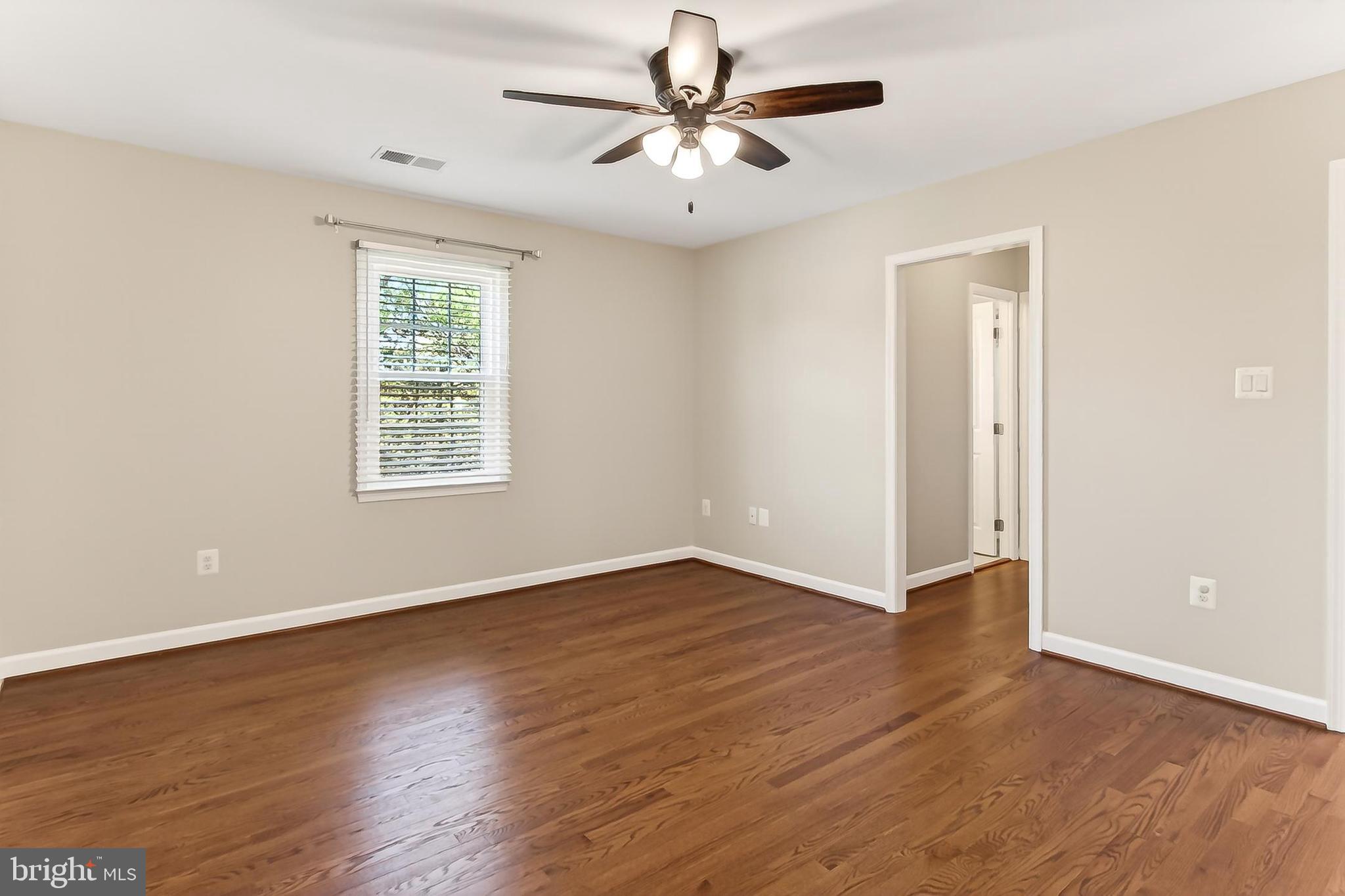 LONG BRANCH - Residential