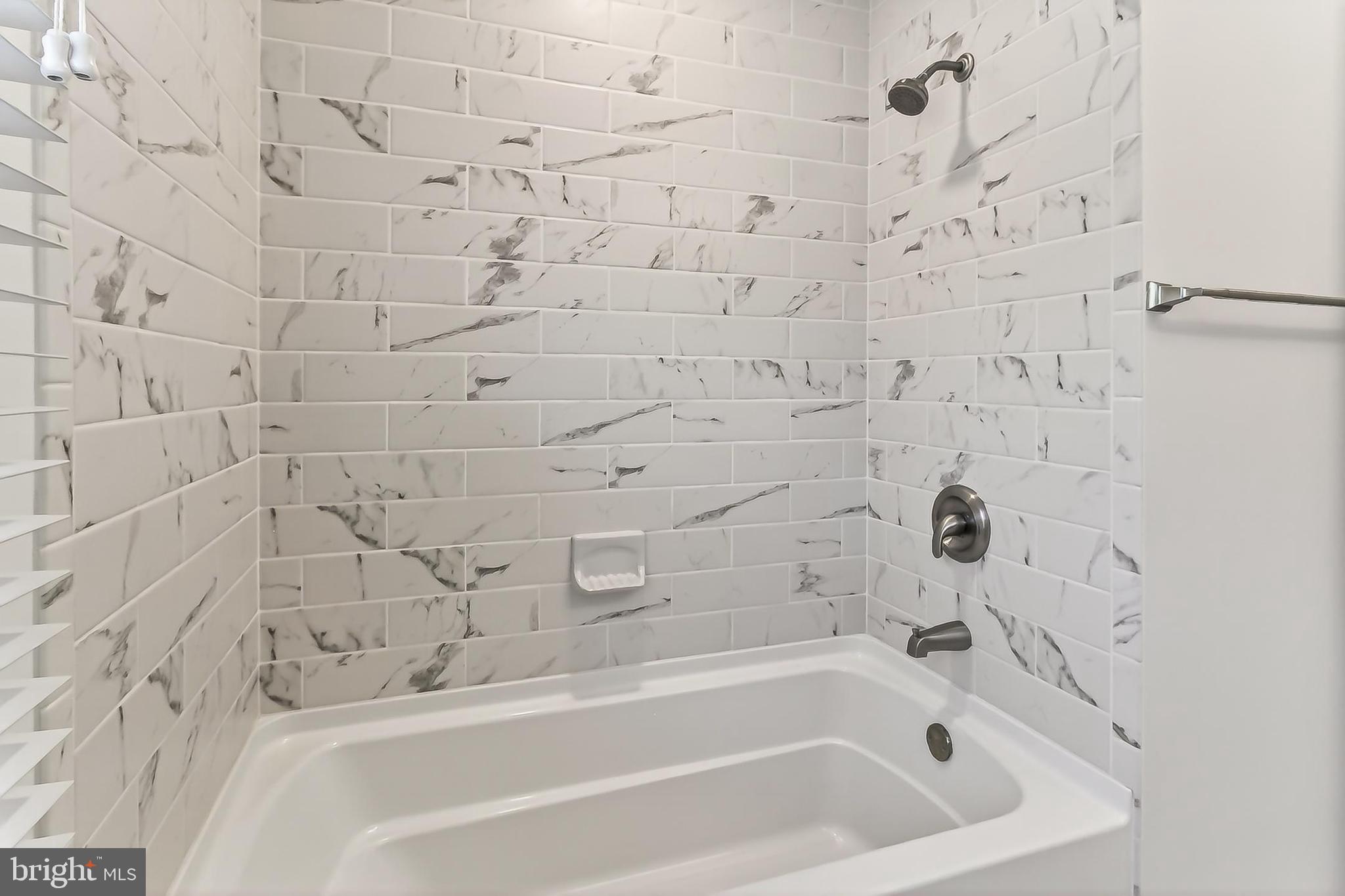 LONG BRANCH - Residential