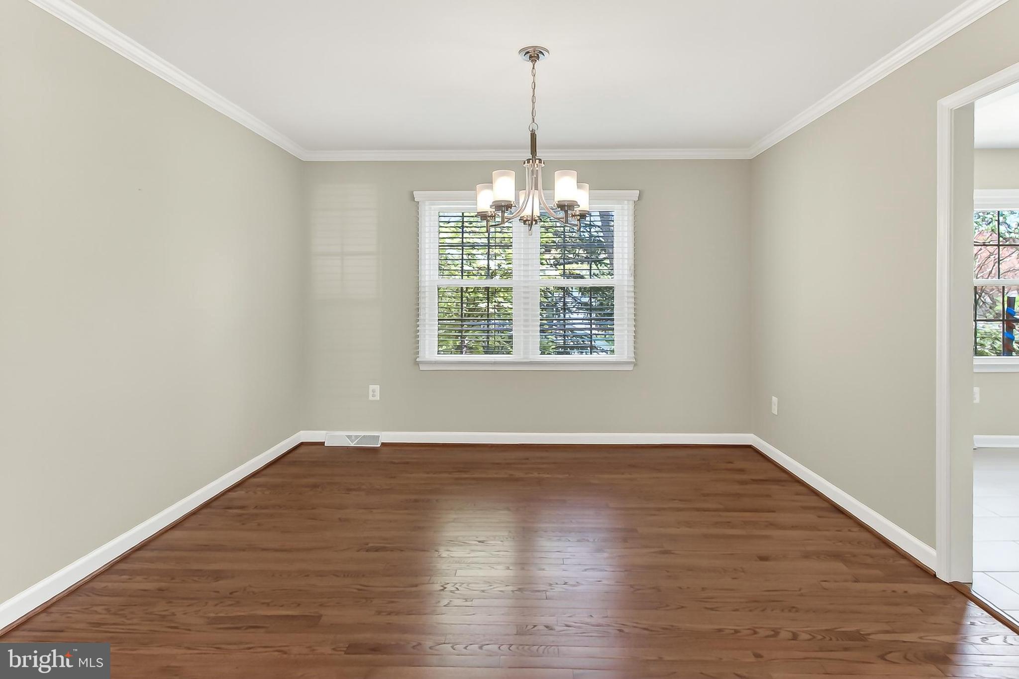 LONG BRANCH - Residential