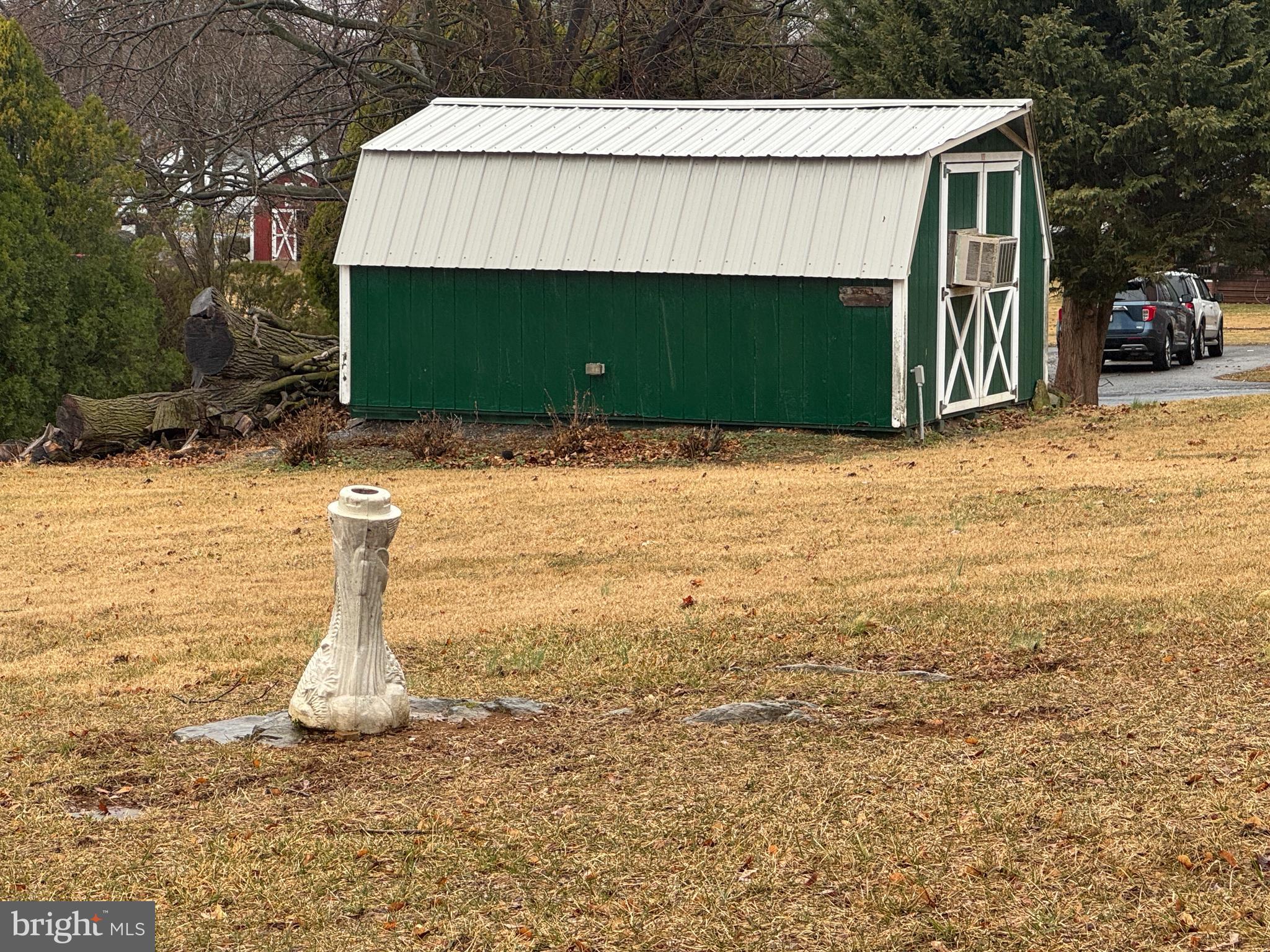 WAYNE HEIGHTS - Residential