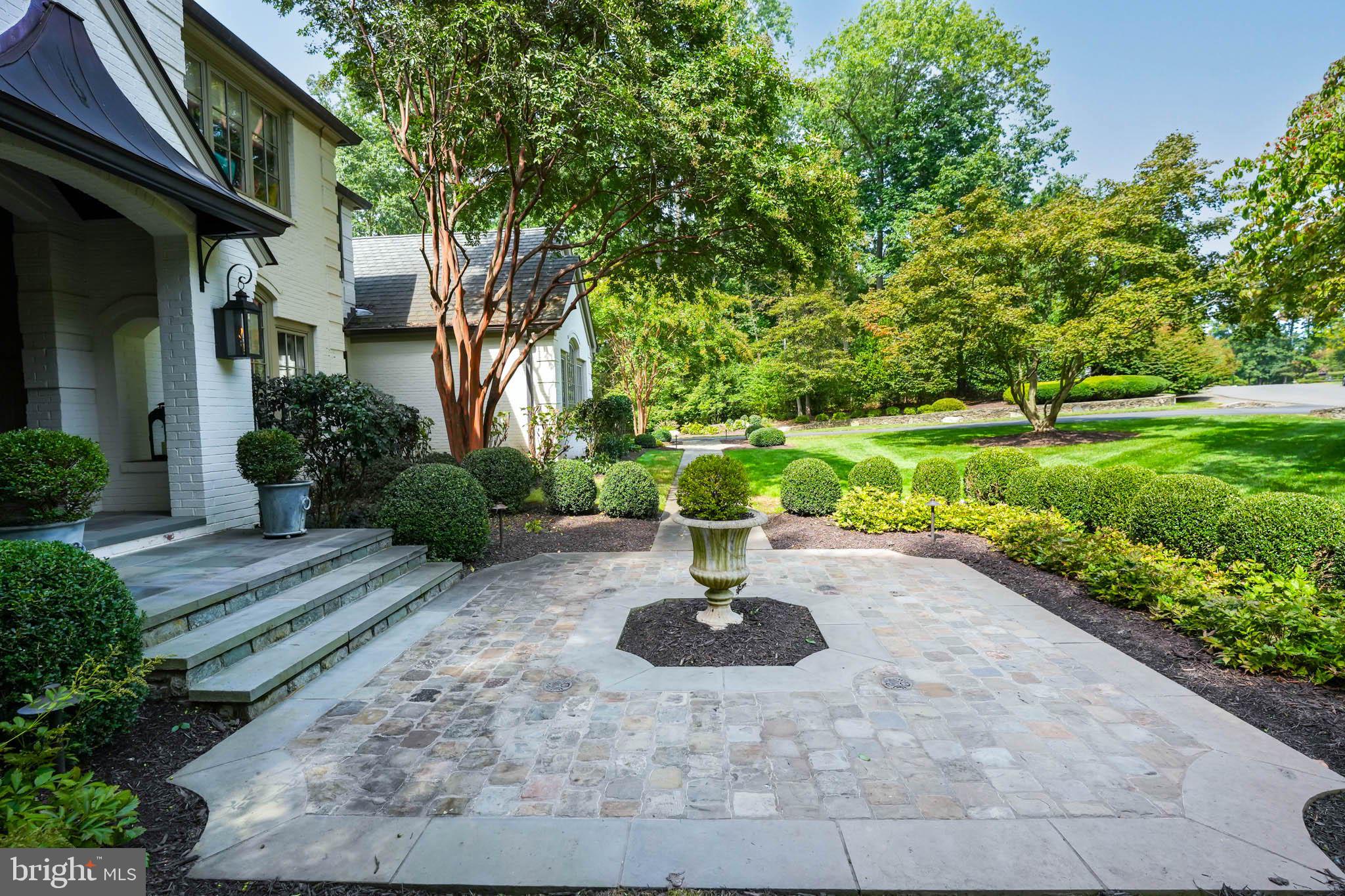 BRANDERMILL - Residential