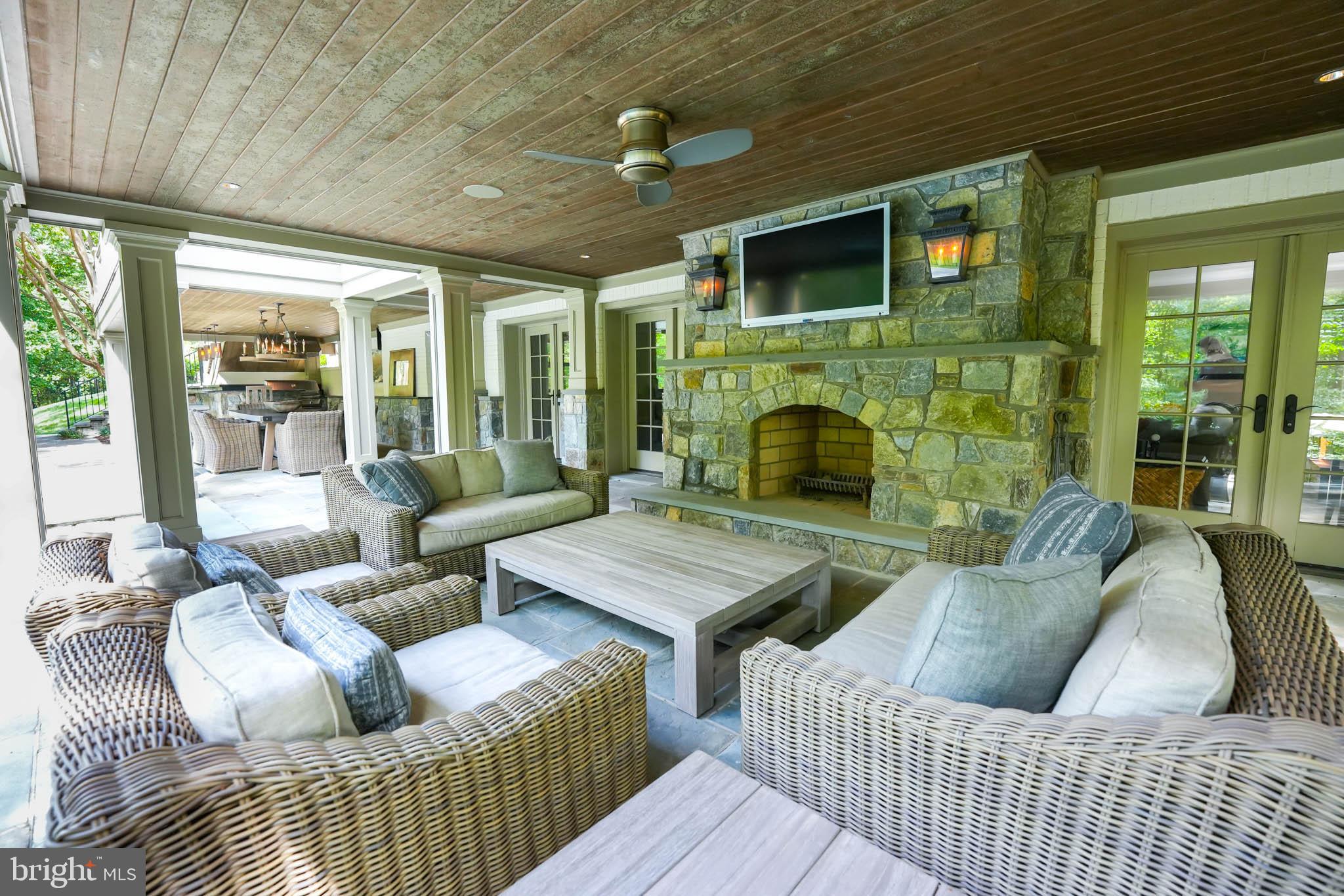 BRANDERMILL - Residential