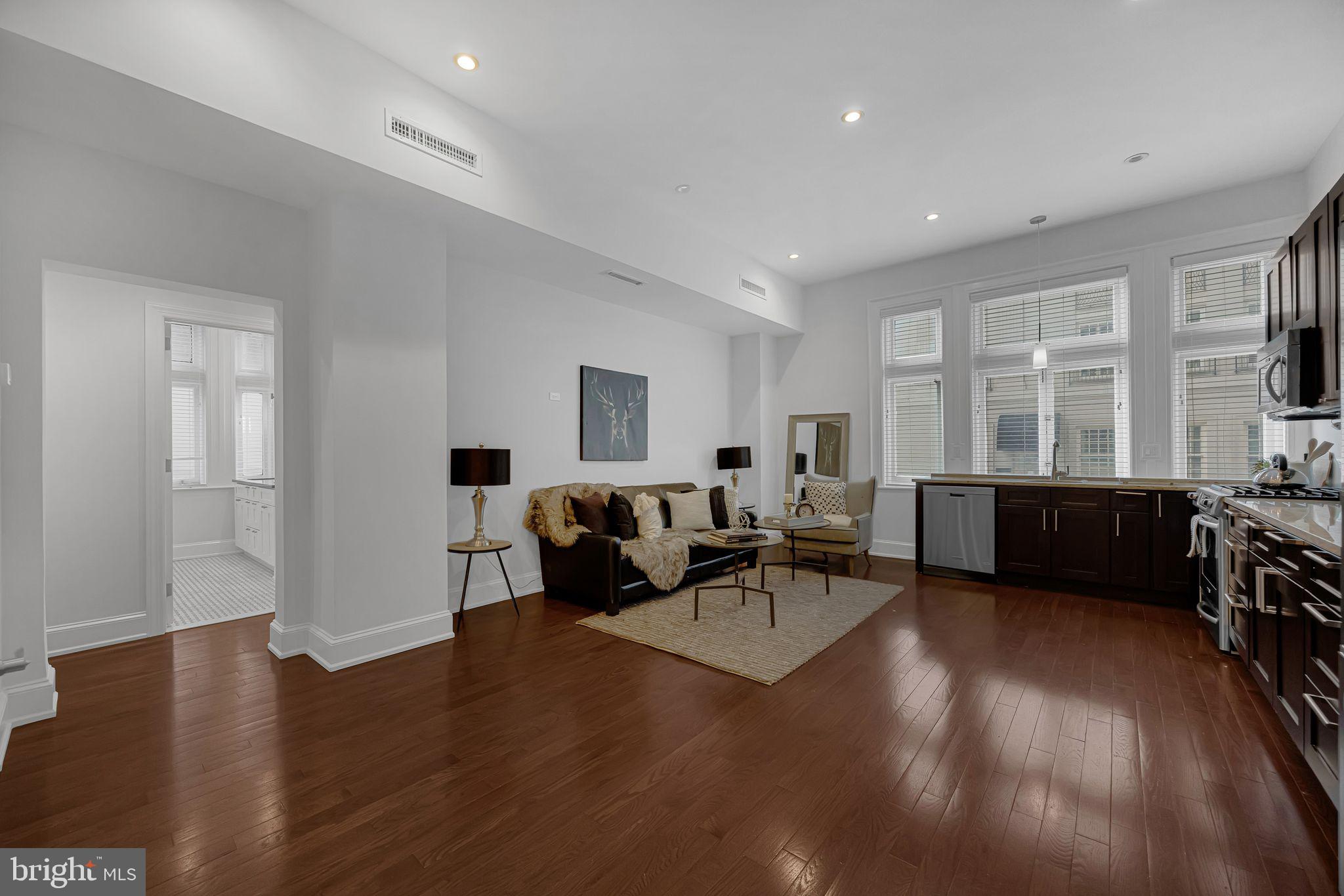 RITTENHOUSE SQUARE - Residential