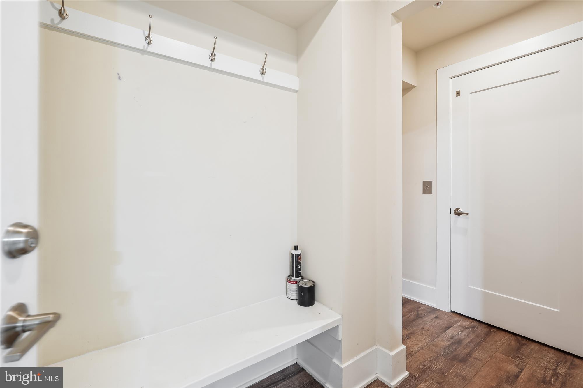 GROSVENOR HEIGHTS - Residential