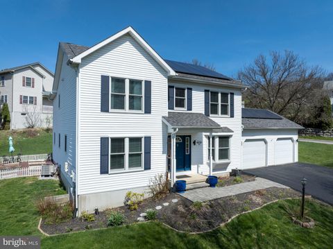 Photo of 211 Baldwin Street, LEMONT, PA 16851 (MLS # PACE2518454)