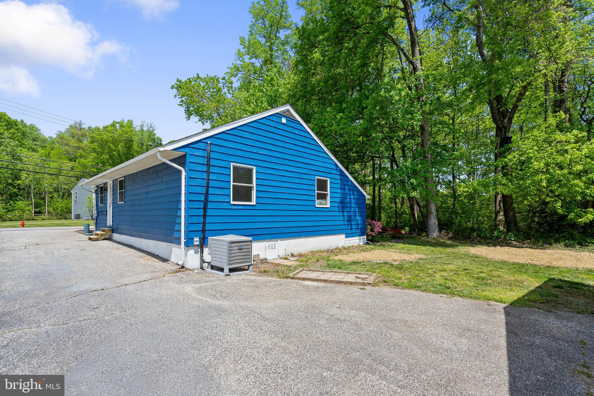 EDGAR GROVE - Residential