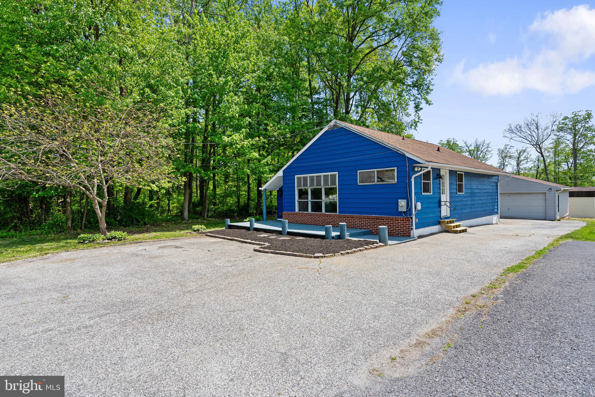 EDGAR GROVE - Residential