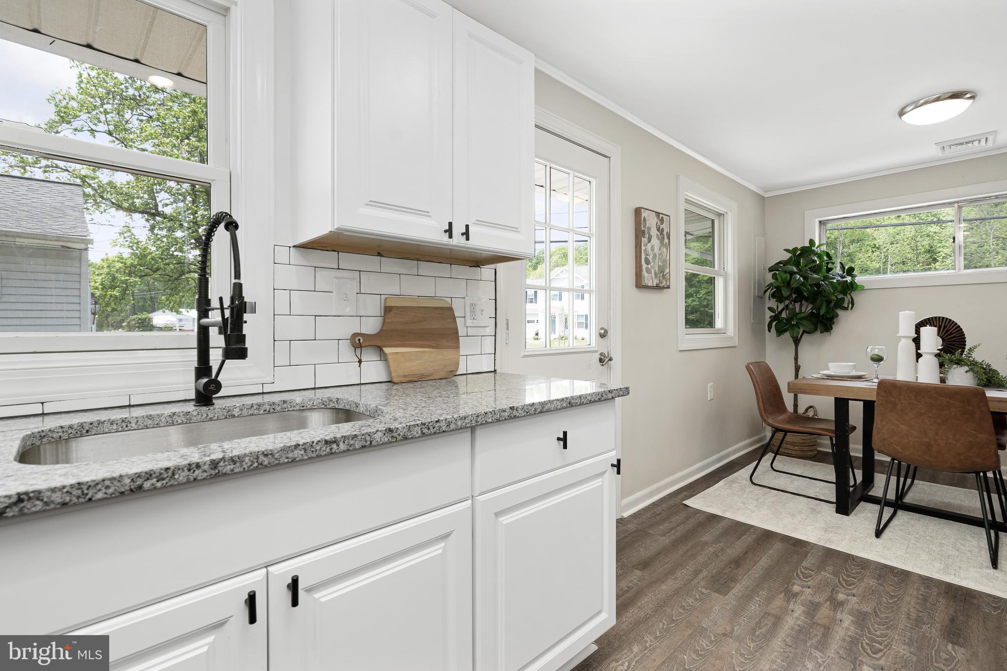 EDGAR GROVE - Residential