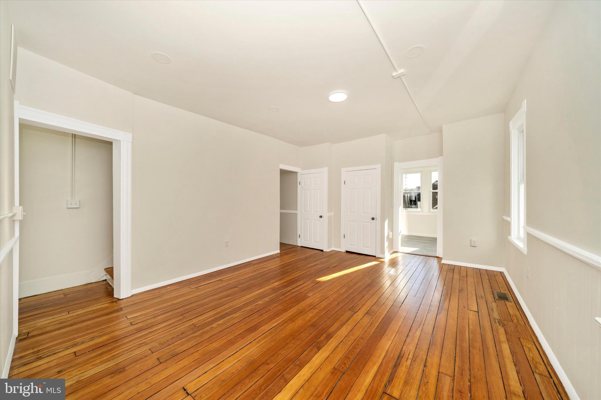 BRUNSWICK - Residential Income