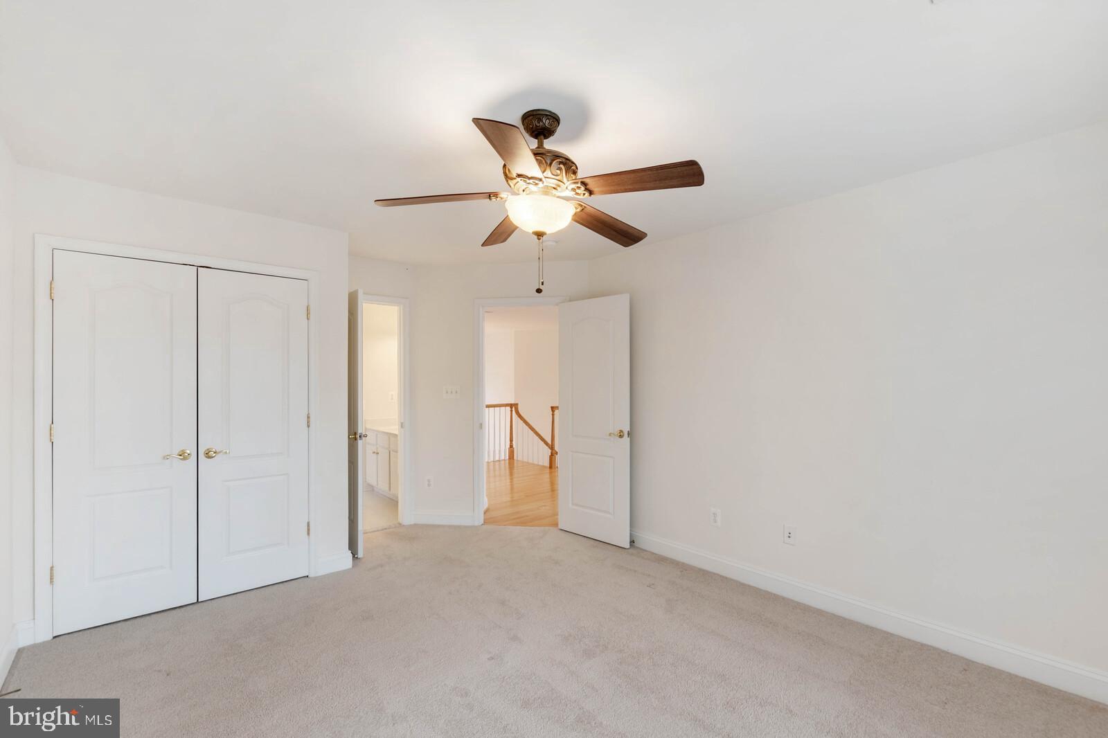 FAIRFAX ACRES - Residential