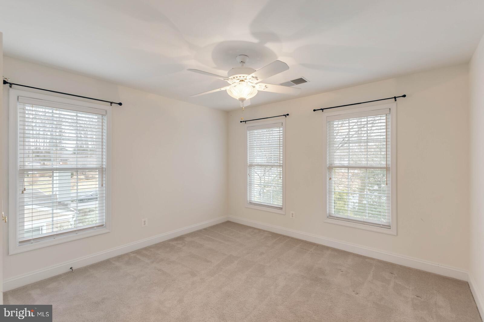 FAIRFAX ACRES - Residential