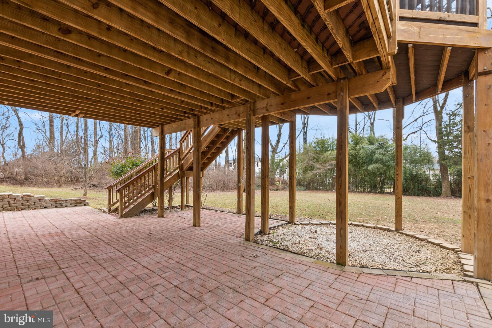 FAIRFAX ACRES - Residential