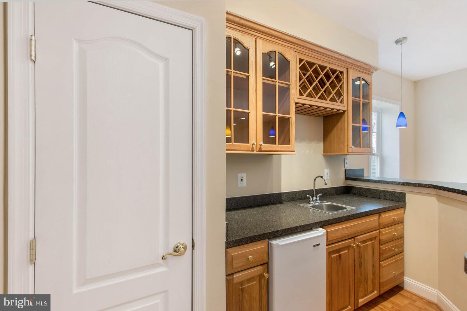 FAIRFAX ACRES - Residential