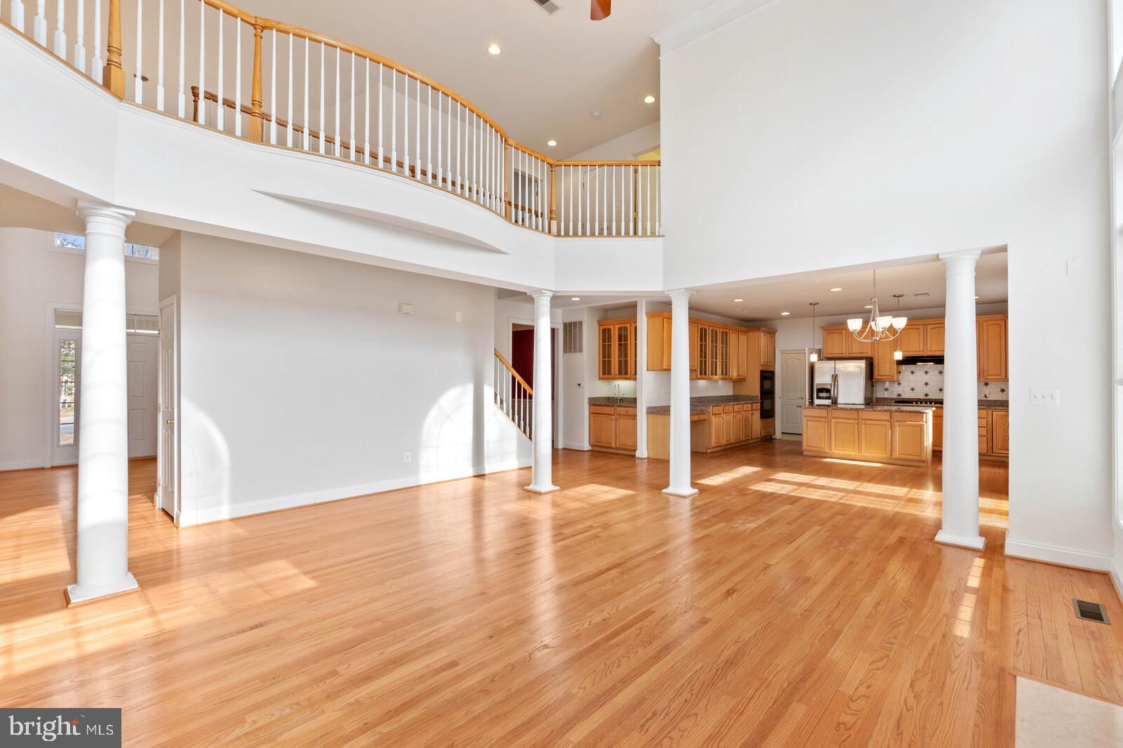 FAIRFAX ACRES - Residential