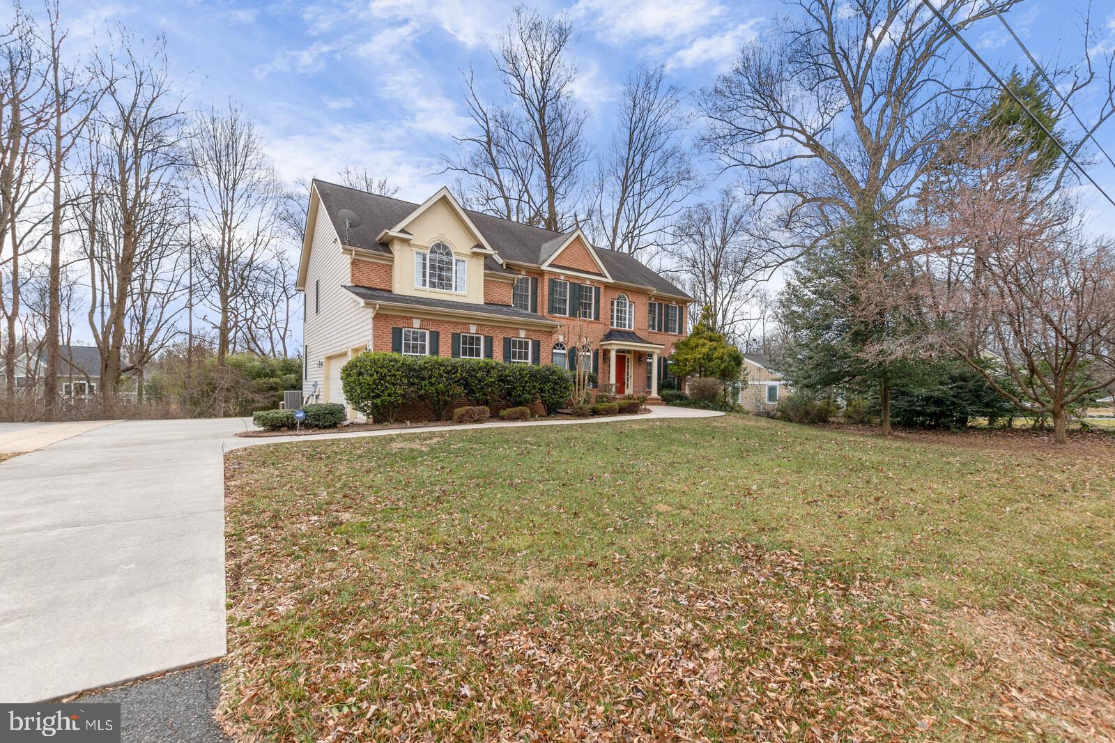 FAIRFAX ACRES - Residential