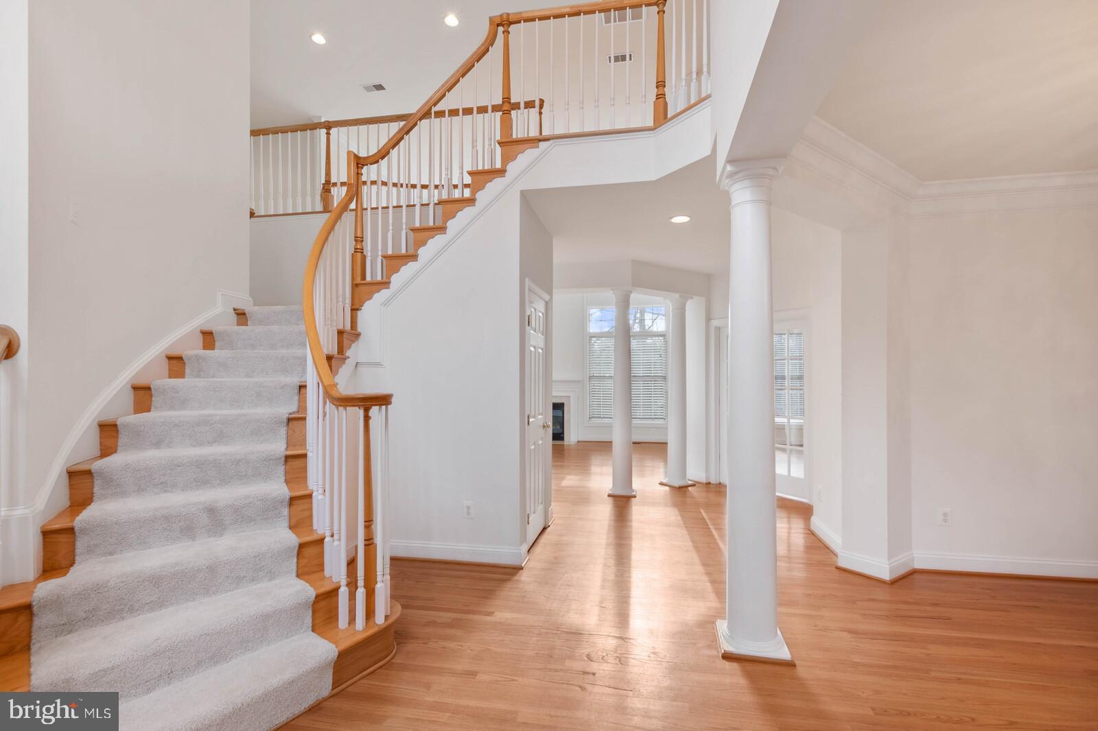 FAIRFAX ACRES - Residential