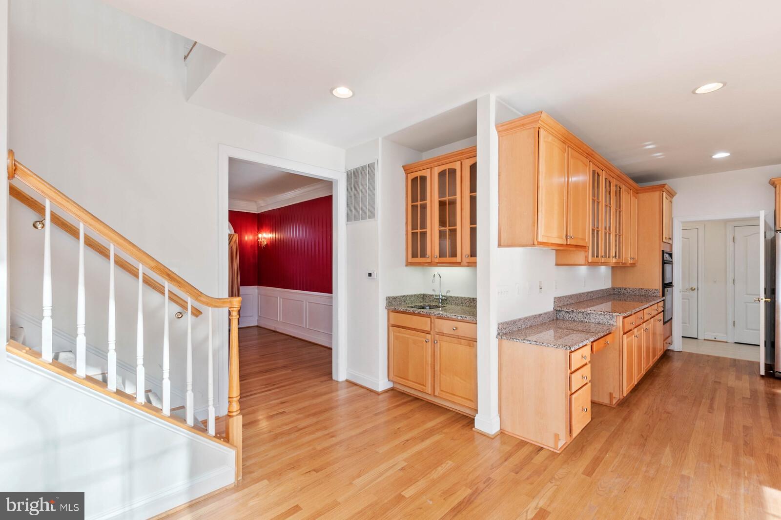 FAIRFAX ACRES - Residential