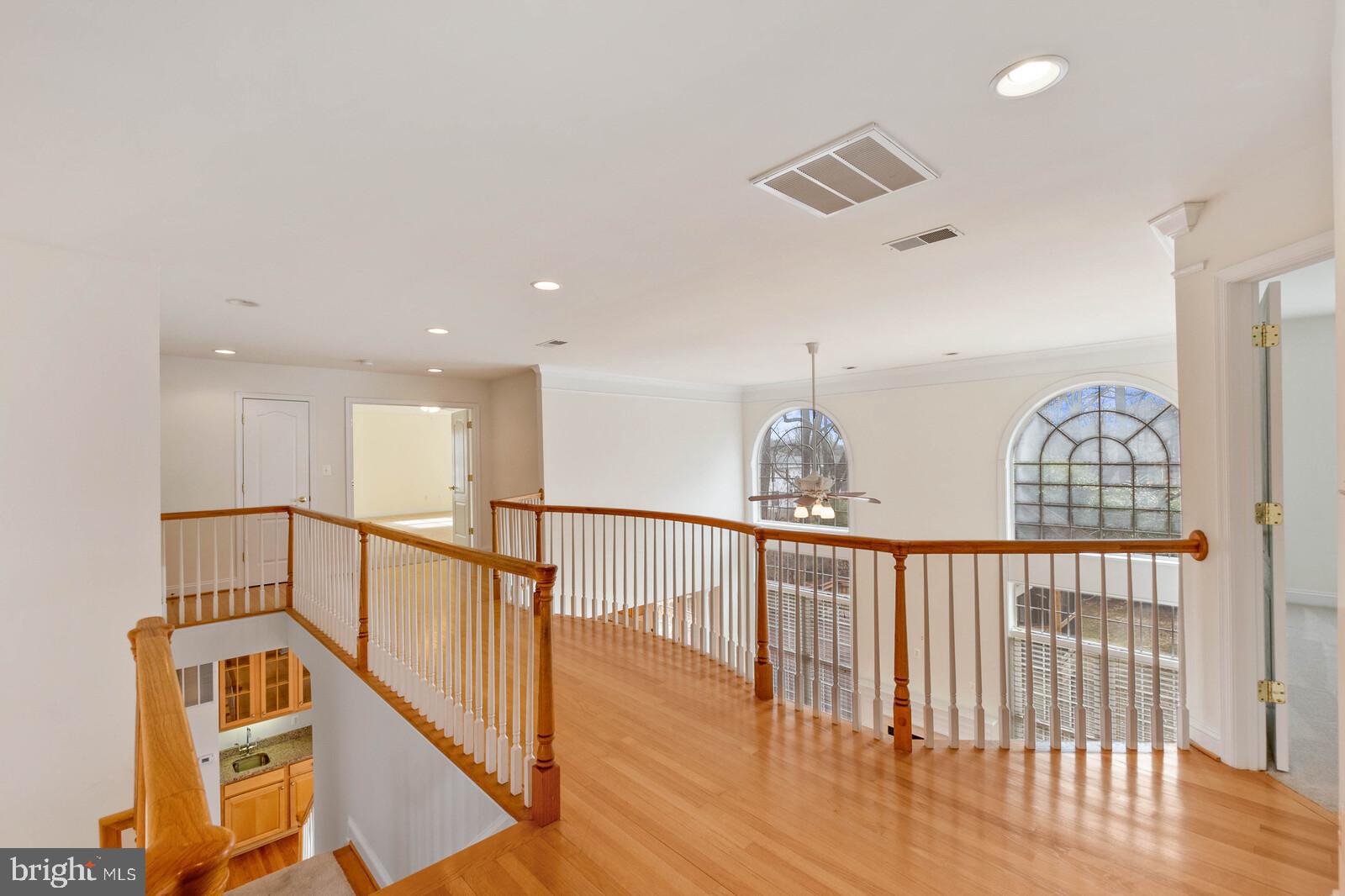 FAIRFAX ACRES - Residential