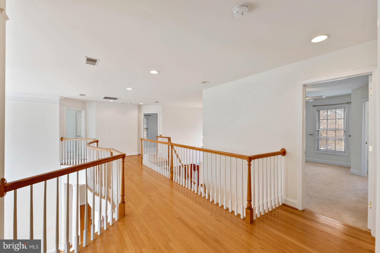 FAIRFAX ACRES - Residential