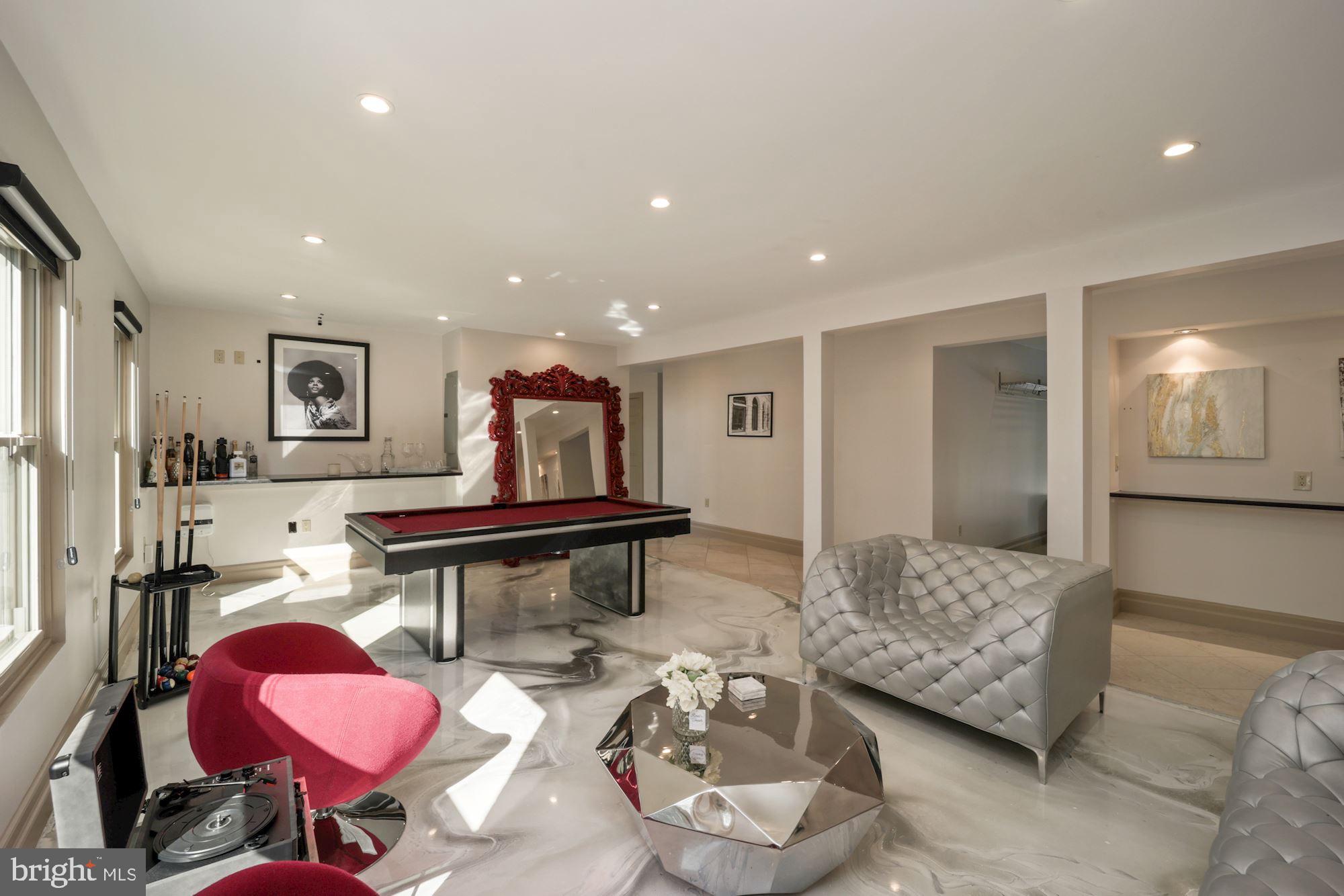 NORBECK KNOLLS - Residential