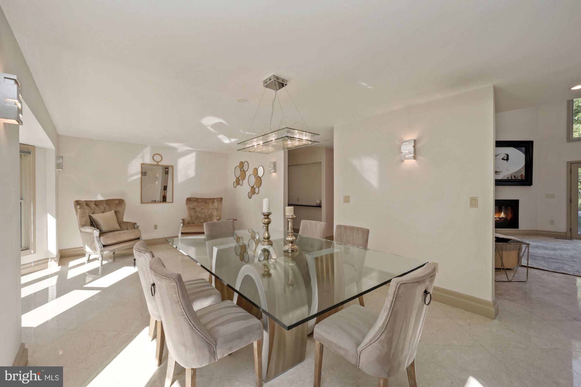 NORBECK KNOLLS - Residential