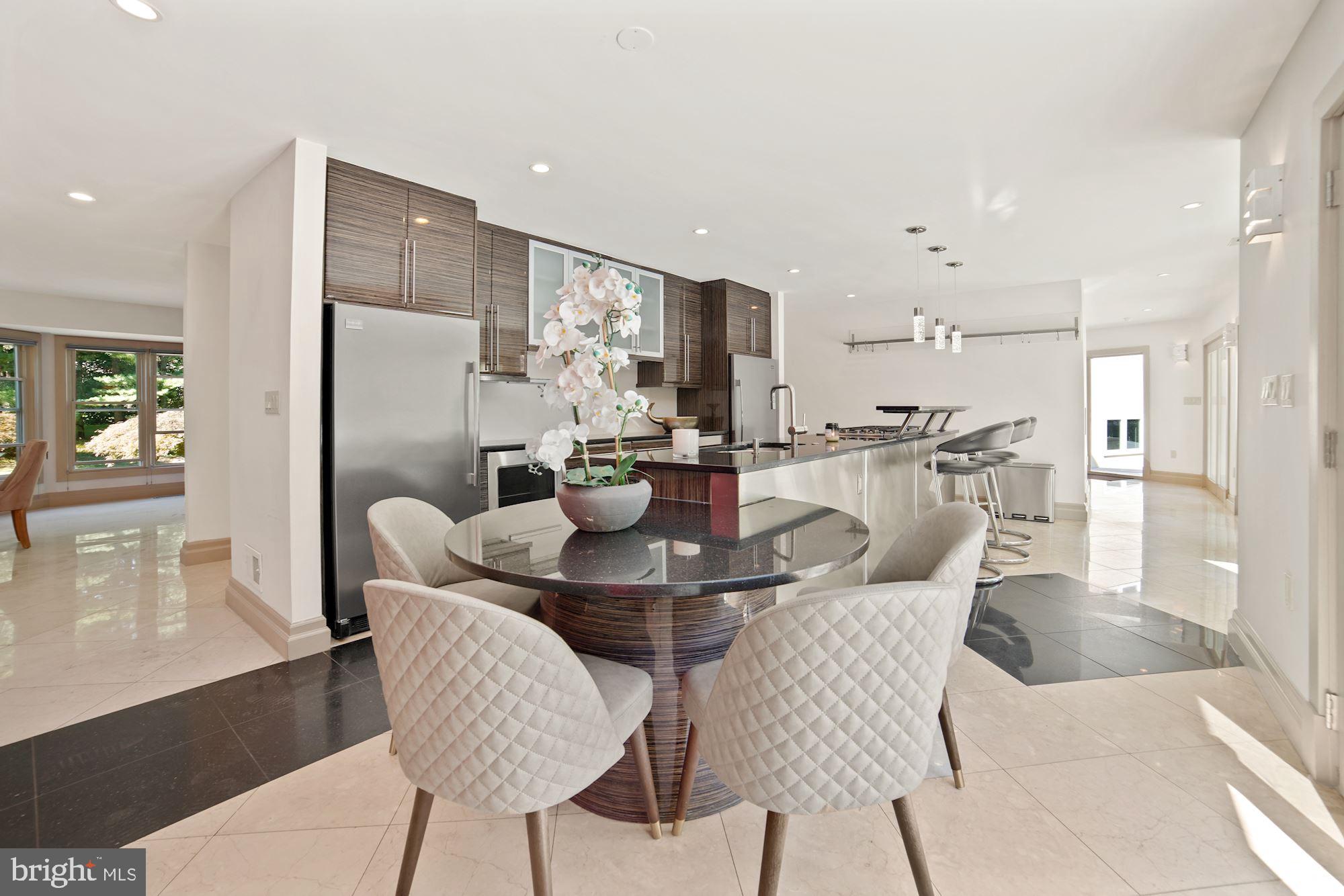 NORBECK KNOLLS - Residential