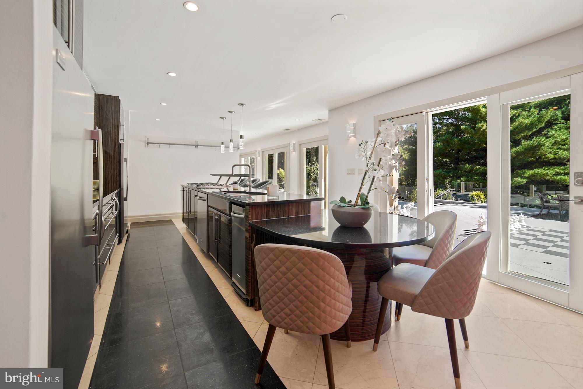 NORBECK KNOLLS - Residential