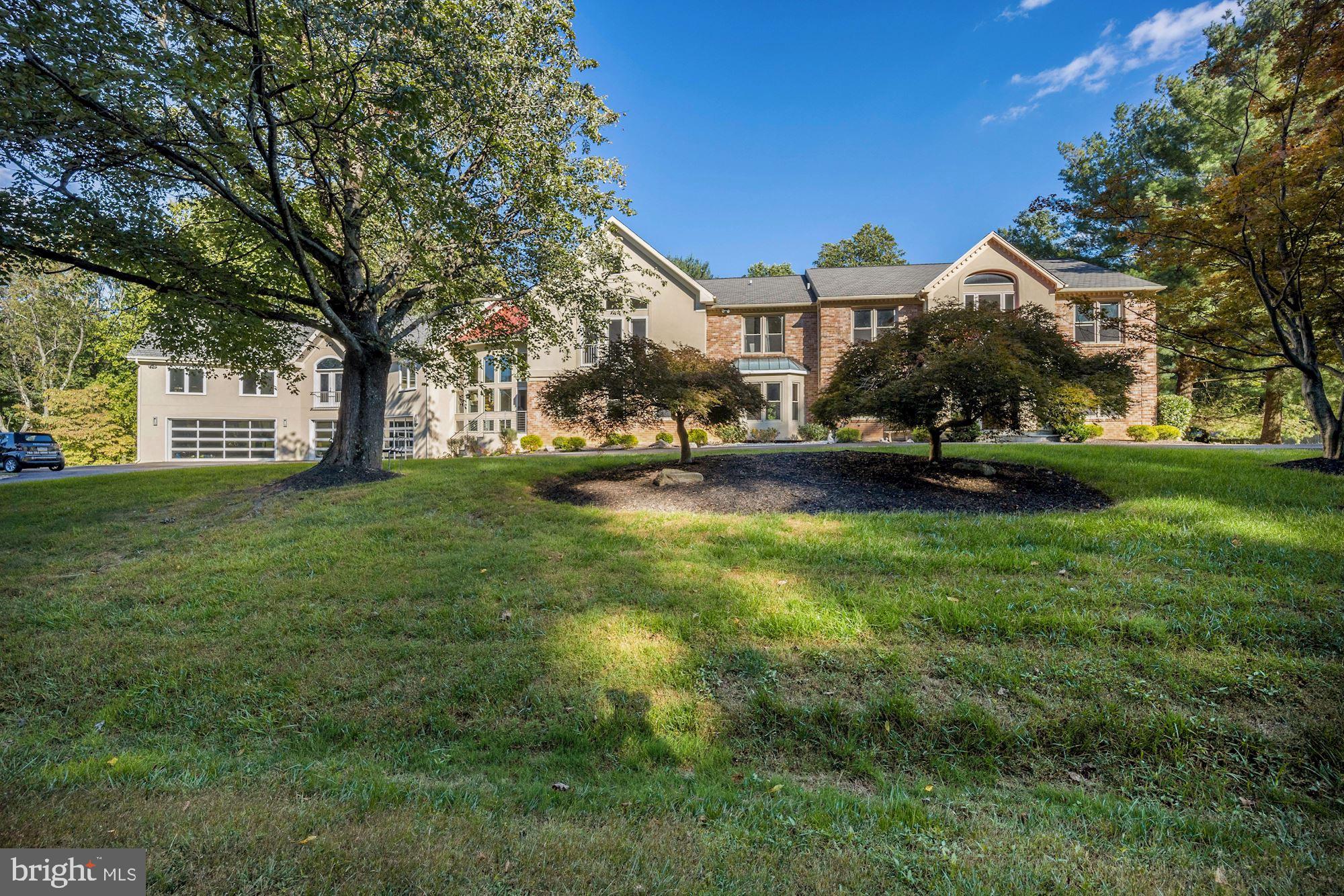 NORBECK KNOLLS - Residential