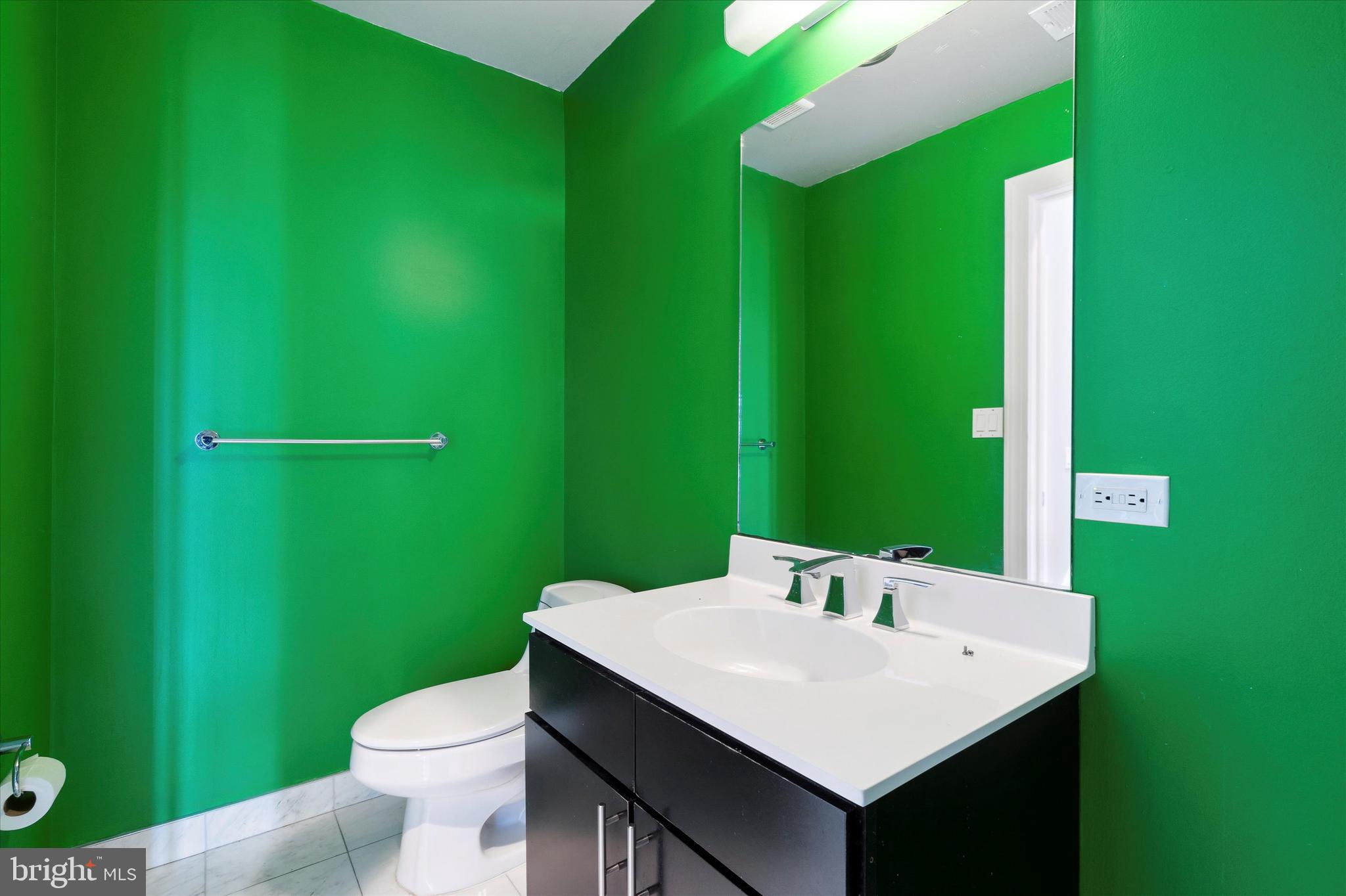 OLDE KENSINGTON - Residential Lease