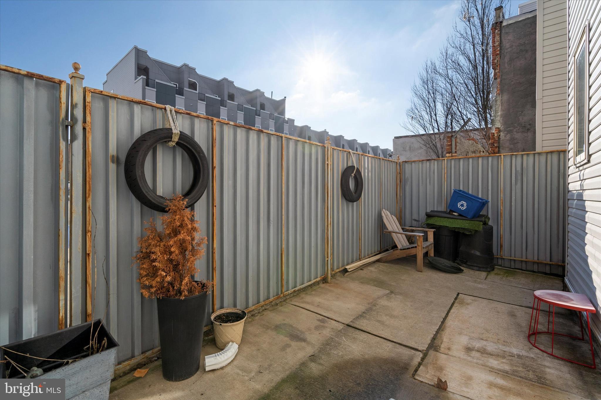 OLDE KENSINGTON - Residential Lease