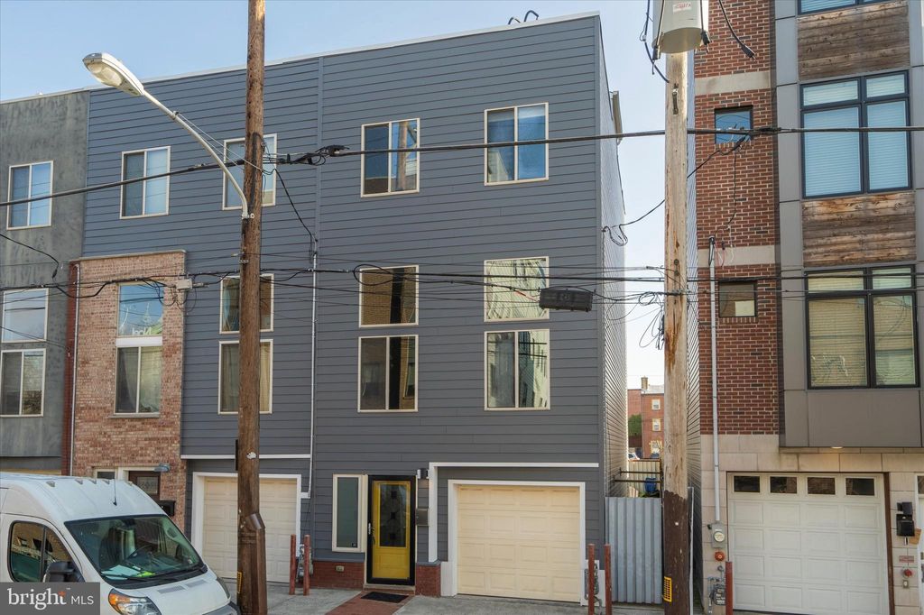 Photo of 1353 N Mascher Street, PHILADELPHIA, PA 19122 (MLS # PAPH2567706)