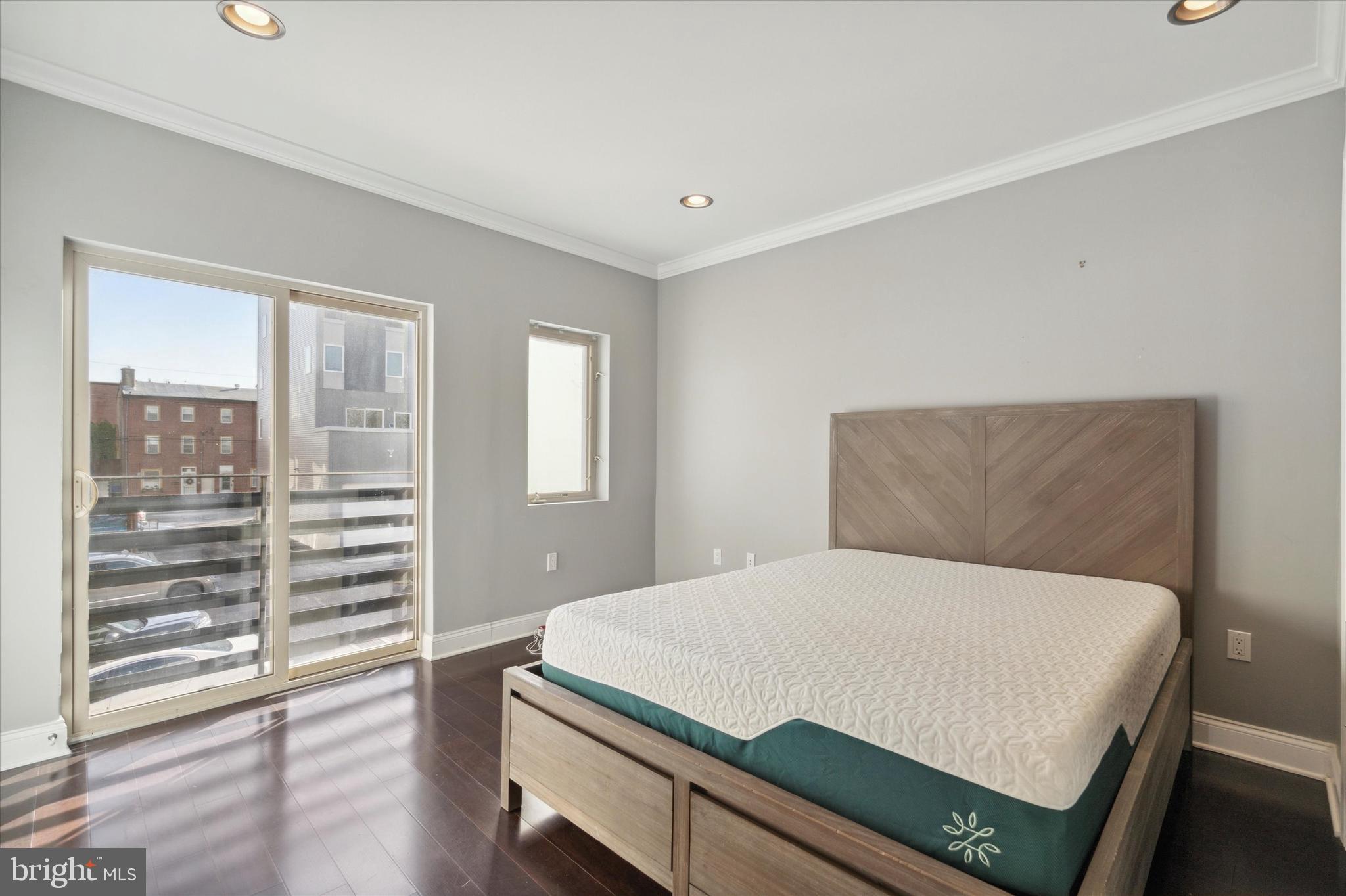 OLDE KENSINGTON - Residential Lease