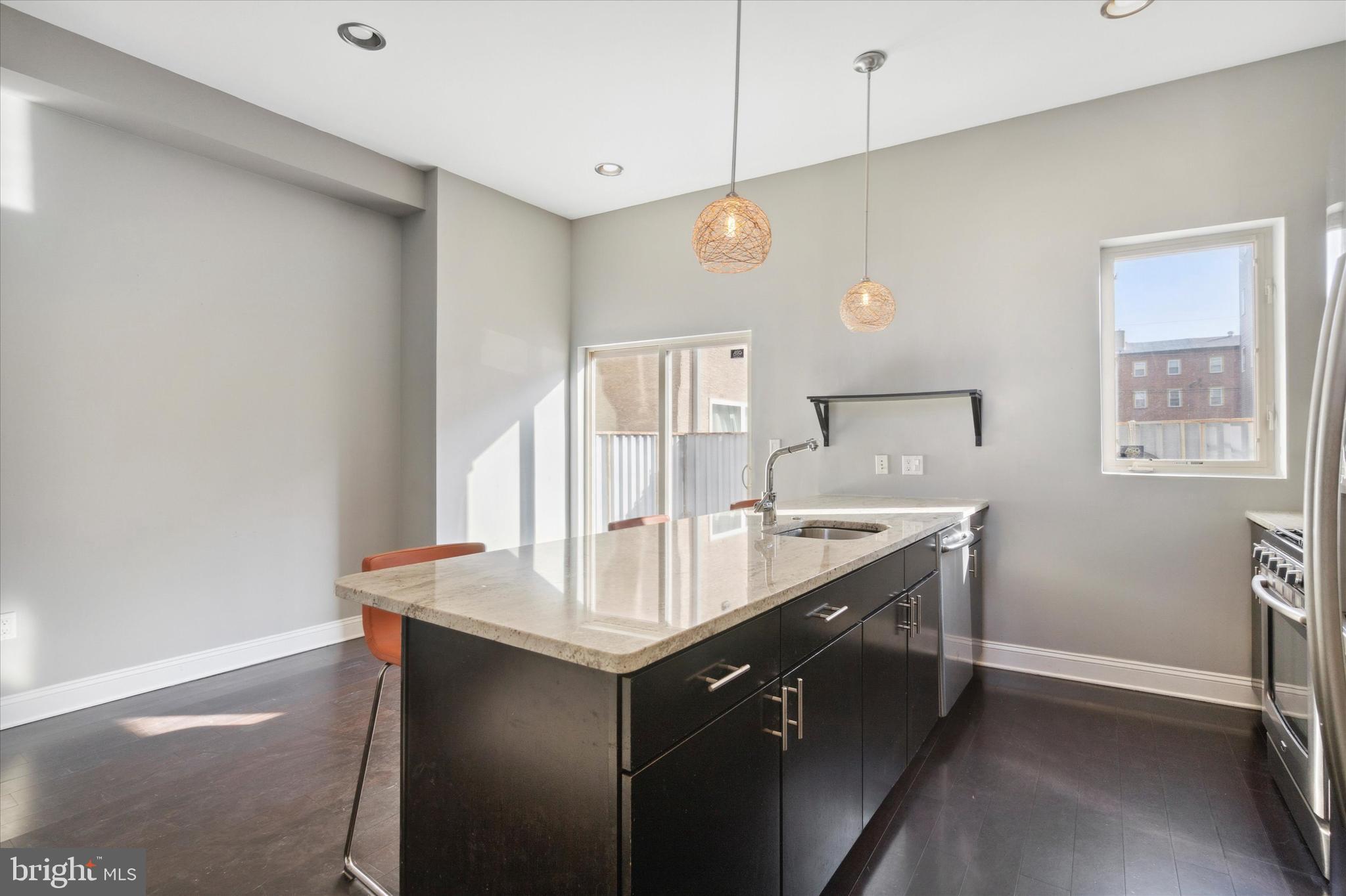 OLDE KENSINGTON - Residential Lease