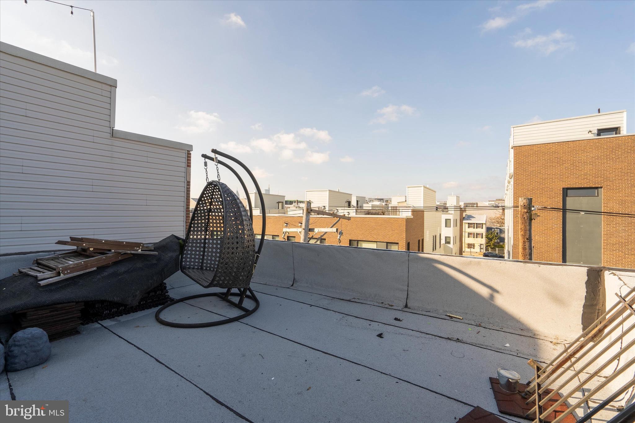 OLDE KENSINGTON - Residential Lease