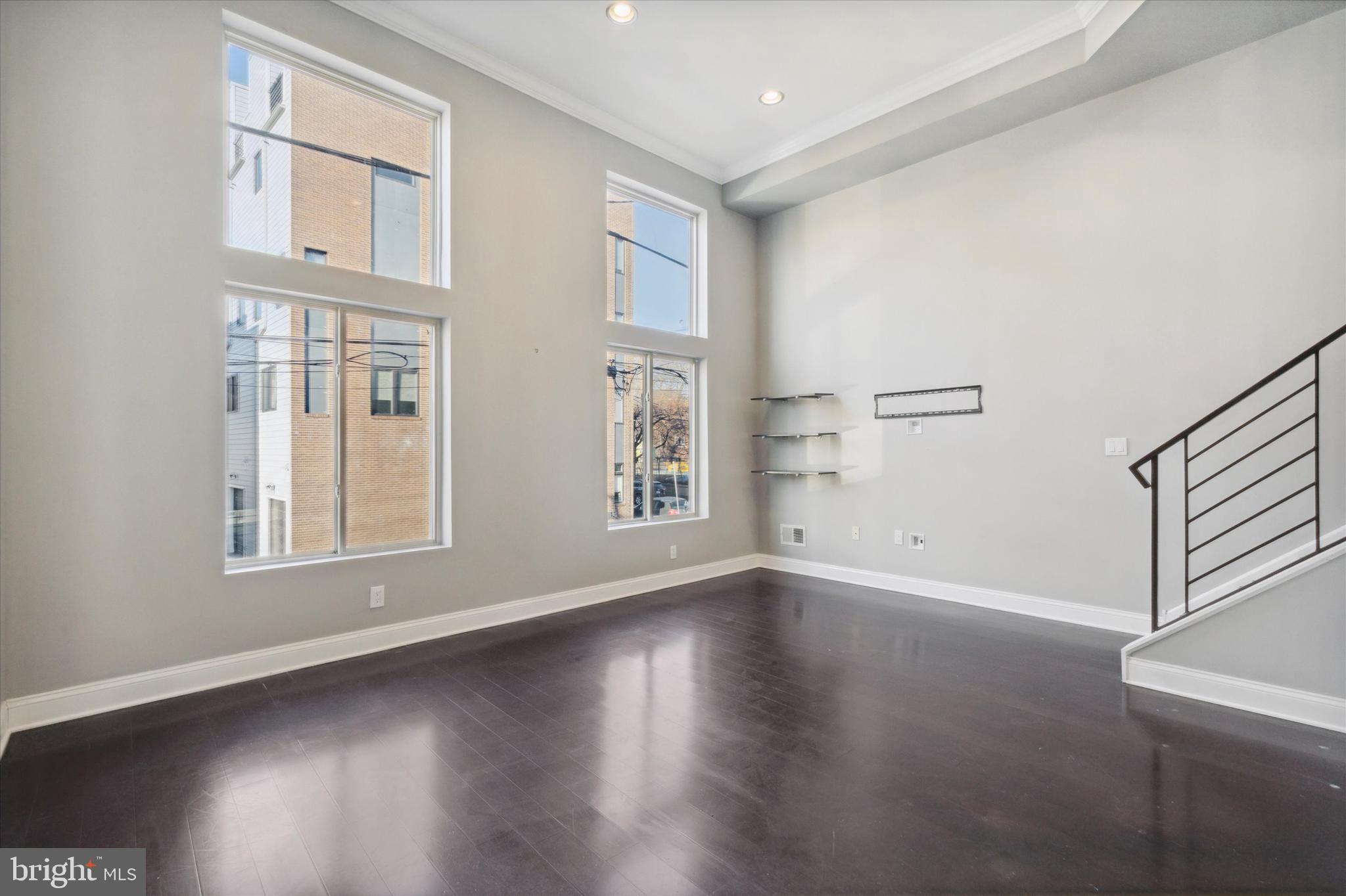 OLDE KENSINGTON - Residential Lease