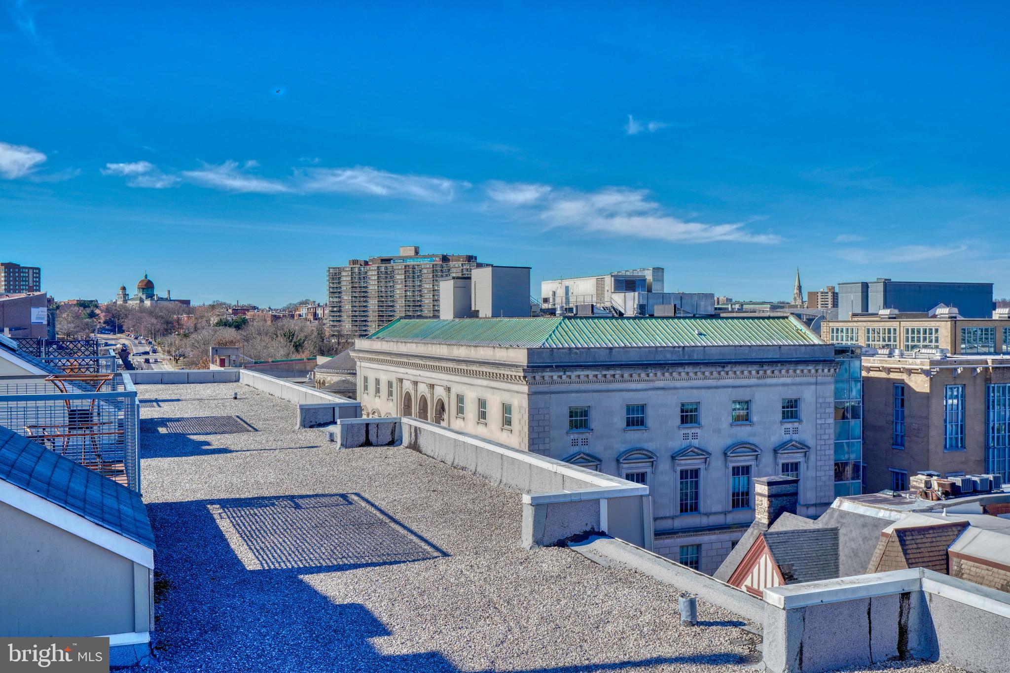 TWELVE09 - Residential