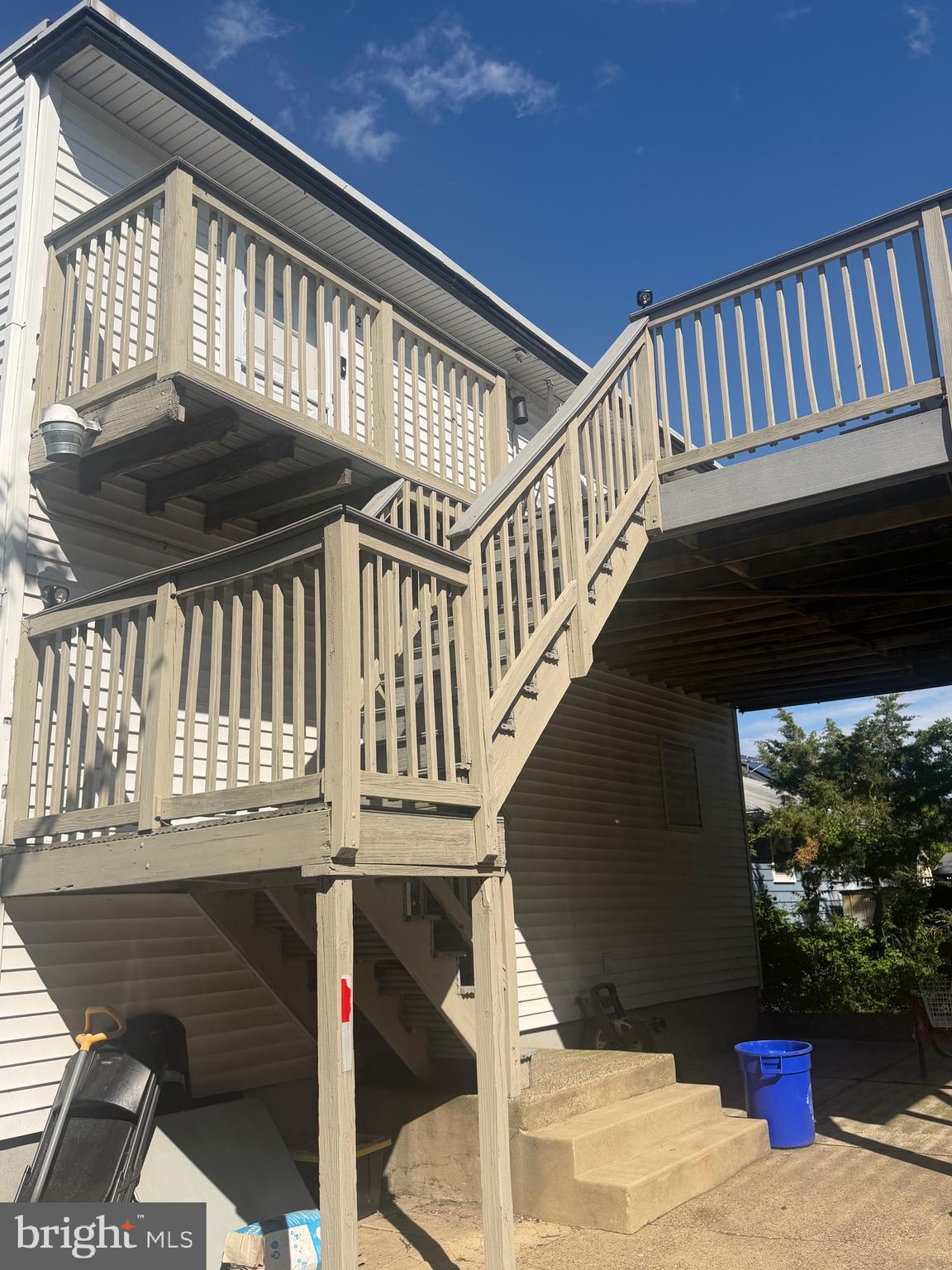 430 RIVER DRIVE 2