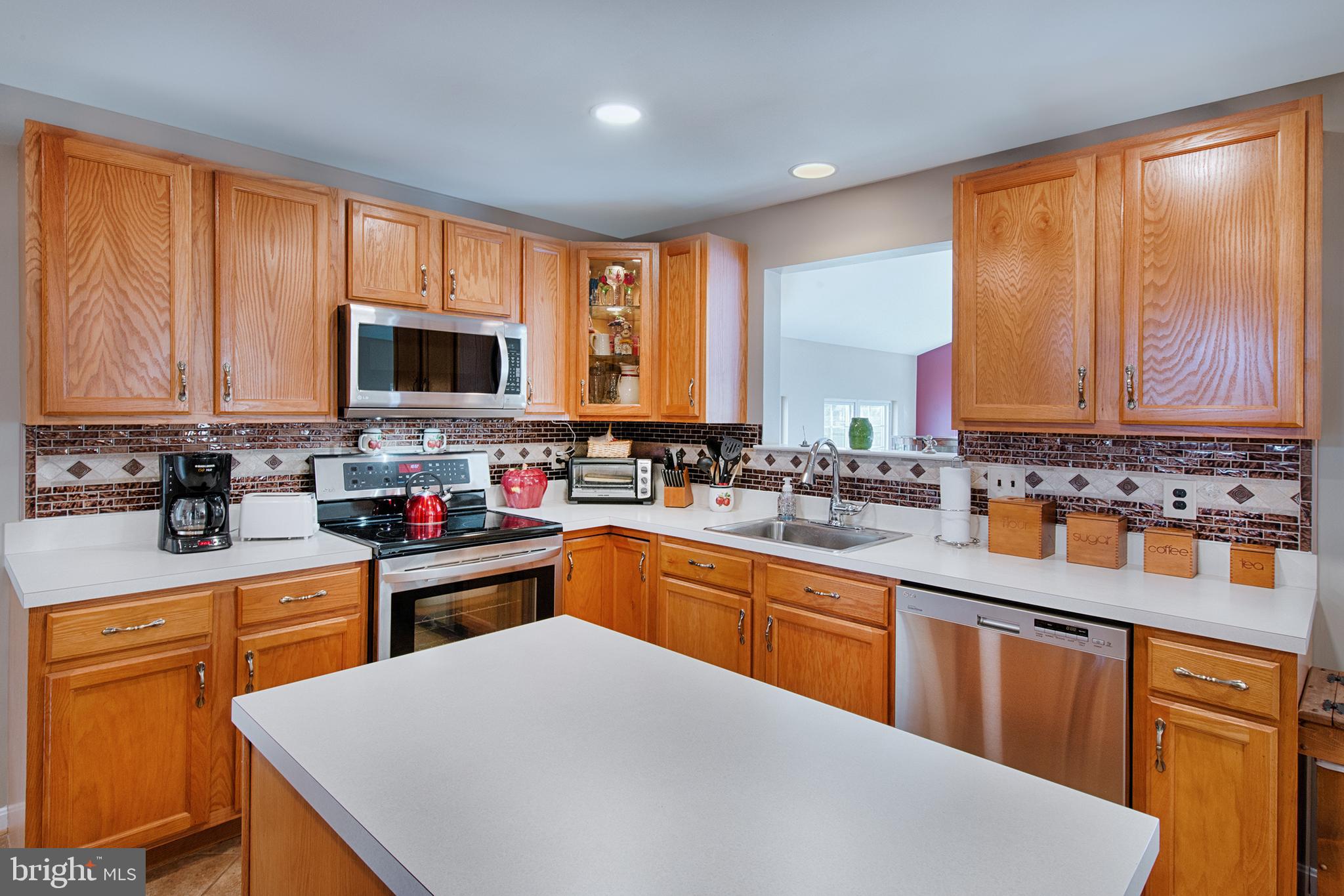 MAPLE RIDGE - Residential