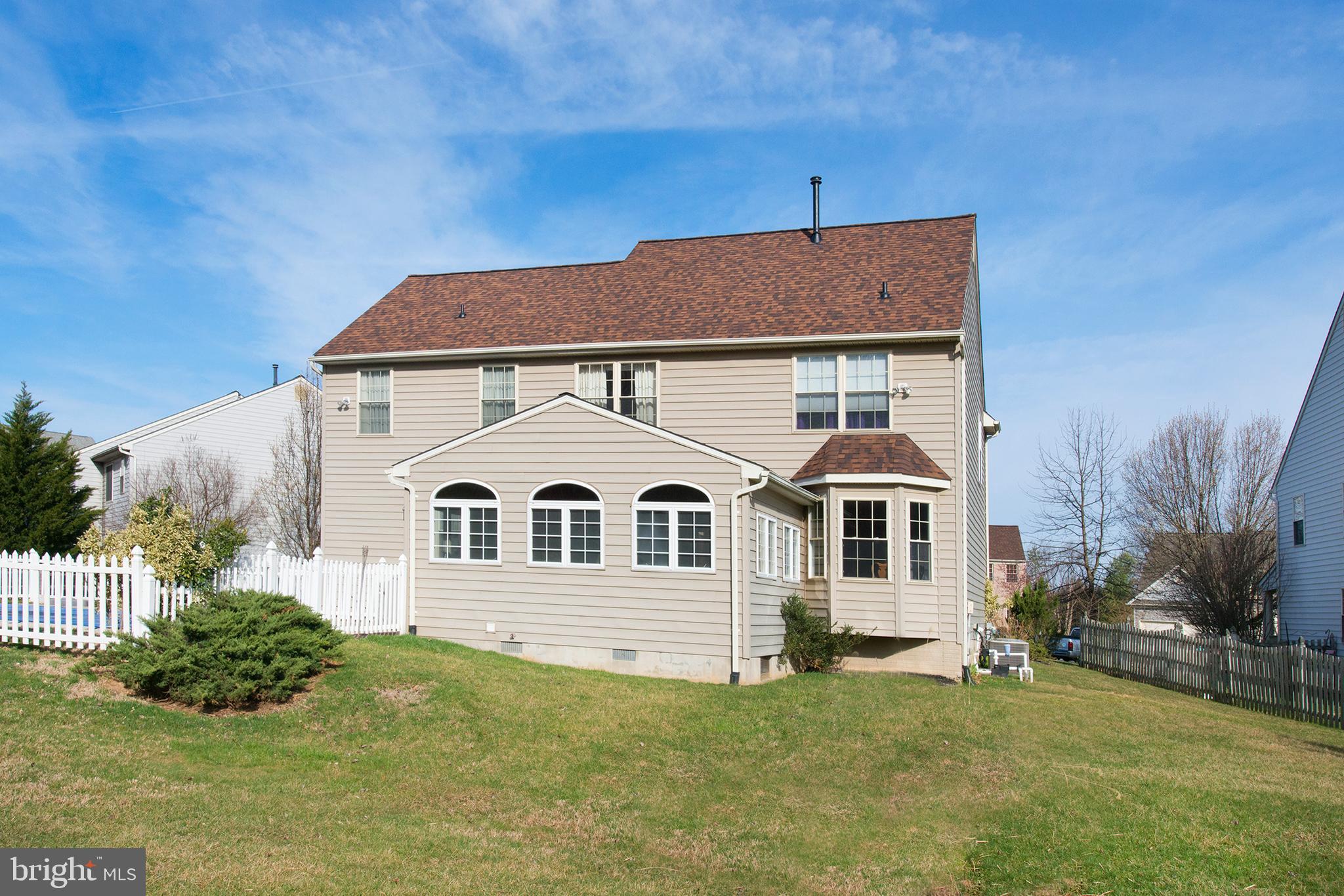 MAPLE RIDGE - Residential