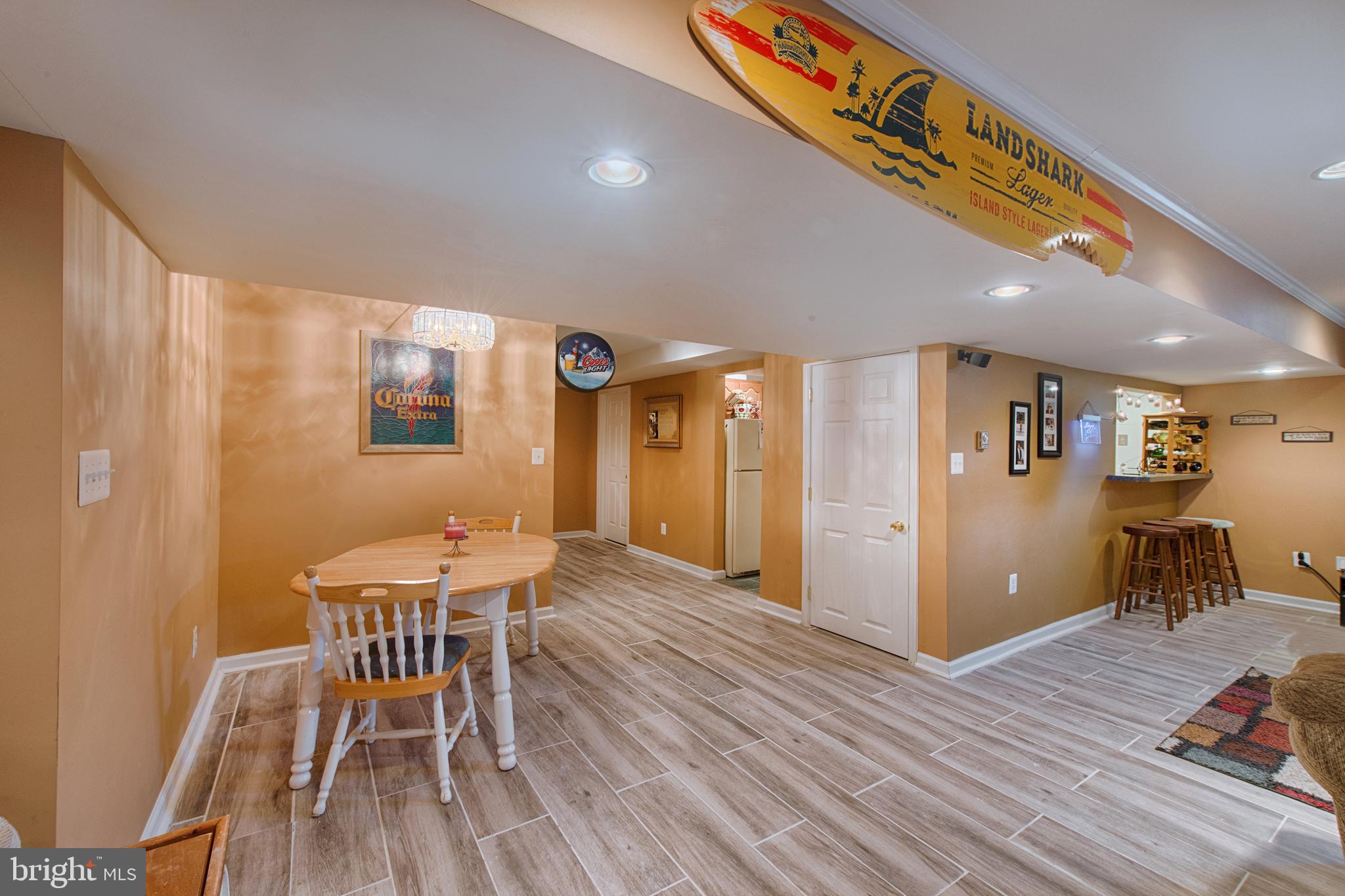 MAPLE RIDGE - Residential