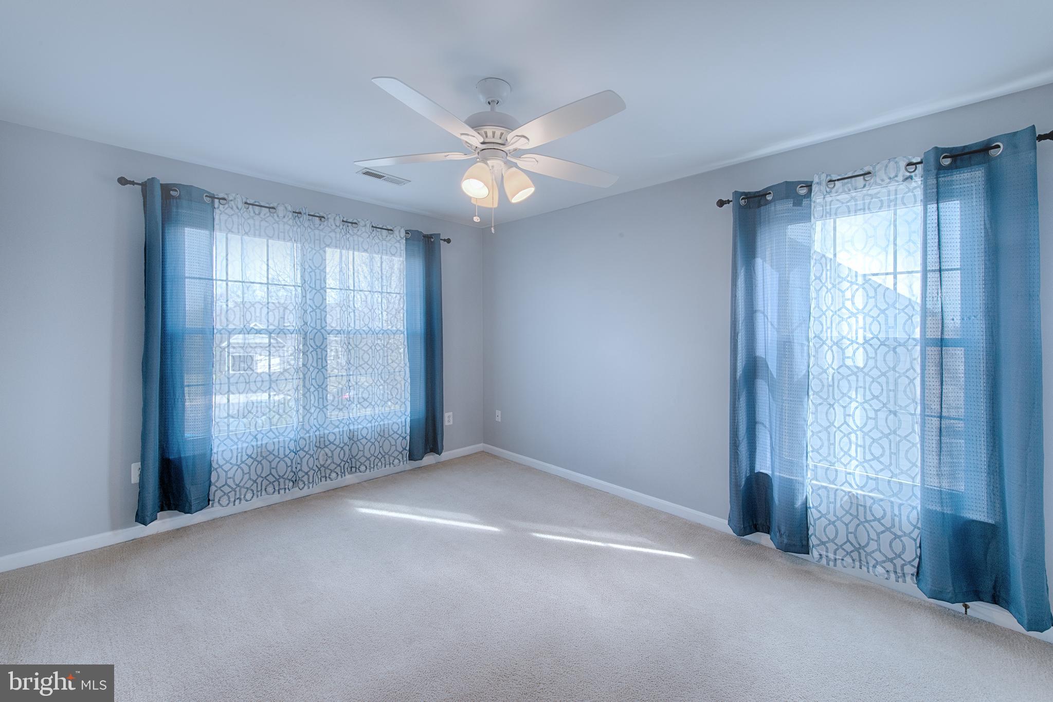 MAPLE RIDGE - Residential