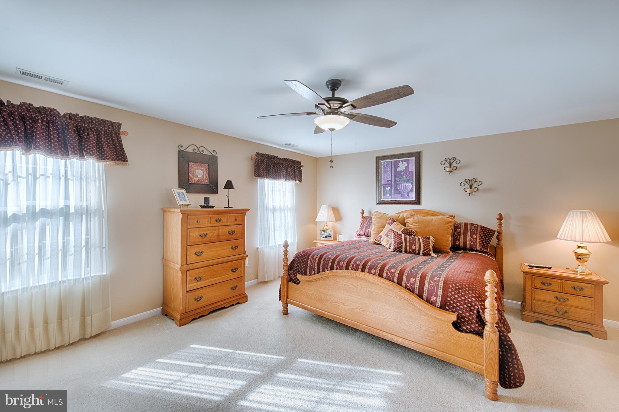 MAPLE RIDGE - Residential