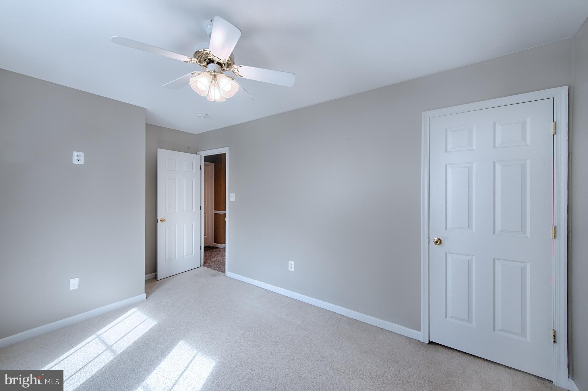 MAPLE RIDGE - Residential