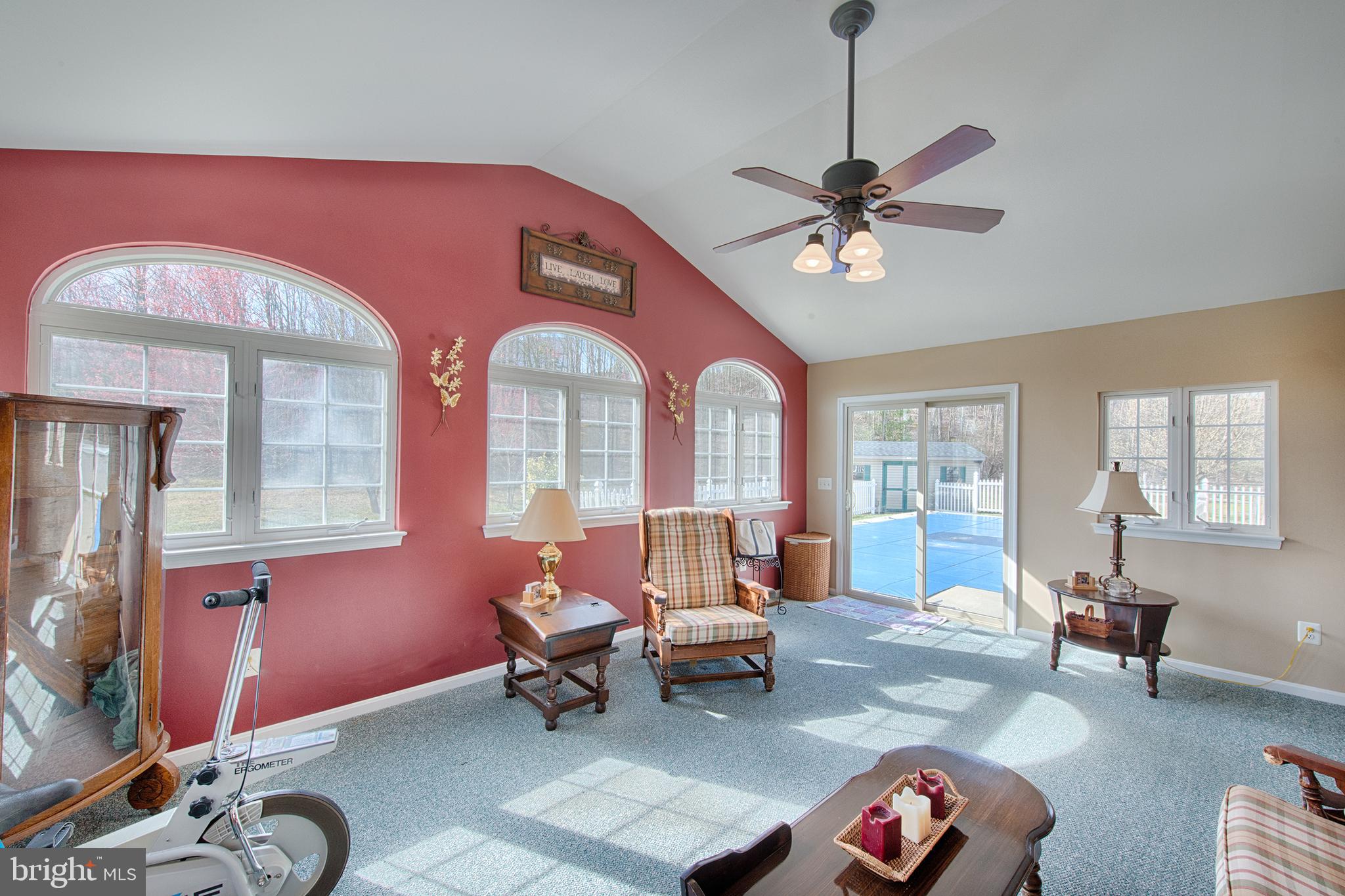 MAPLE RIDGE - Residential