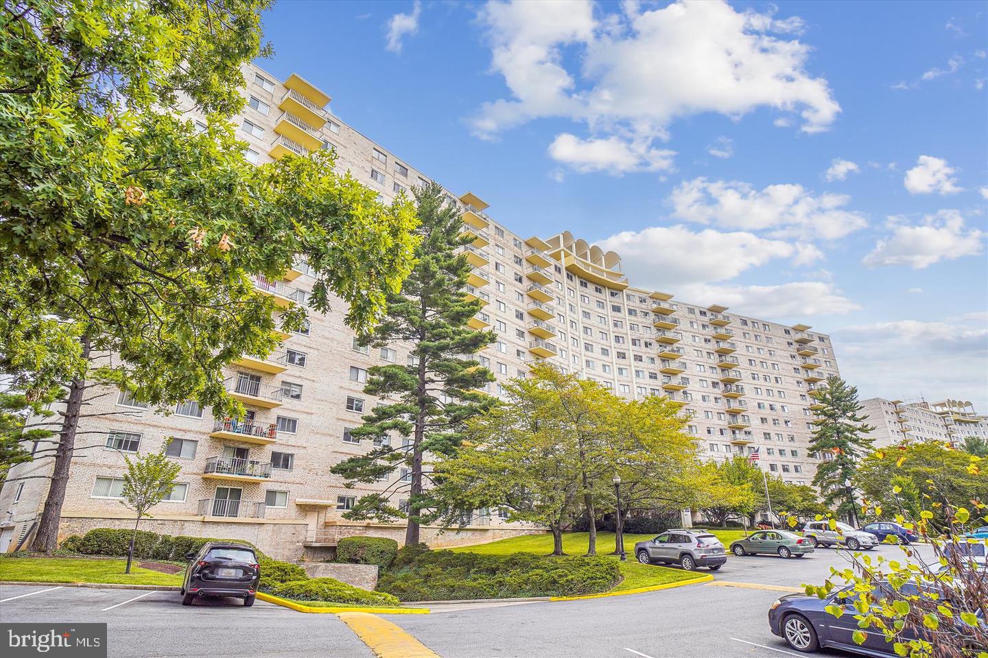 UNIVERSITY TOWERS CODM - Residential
