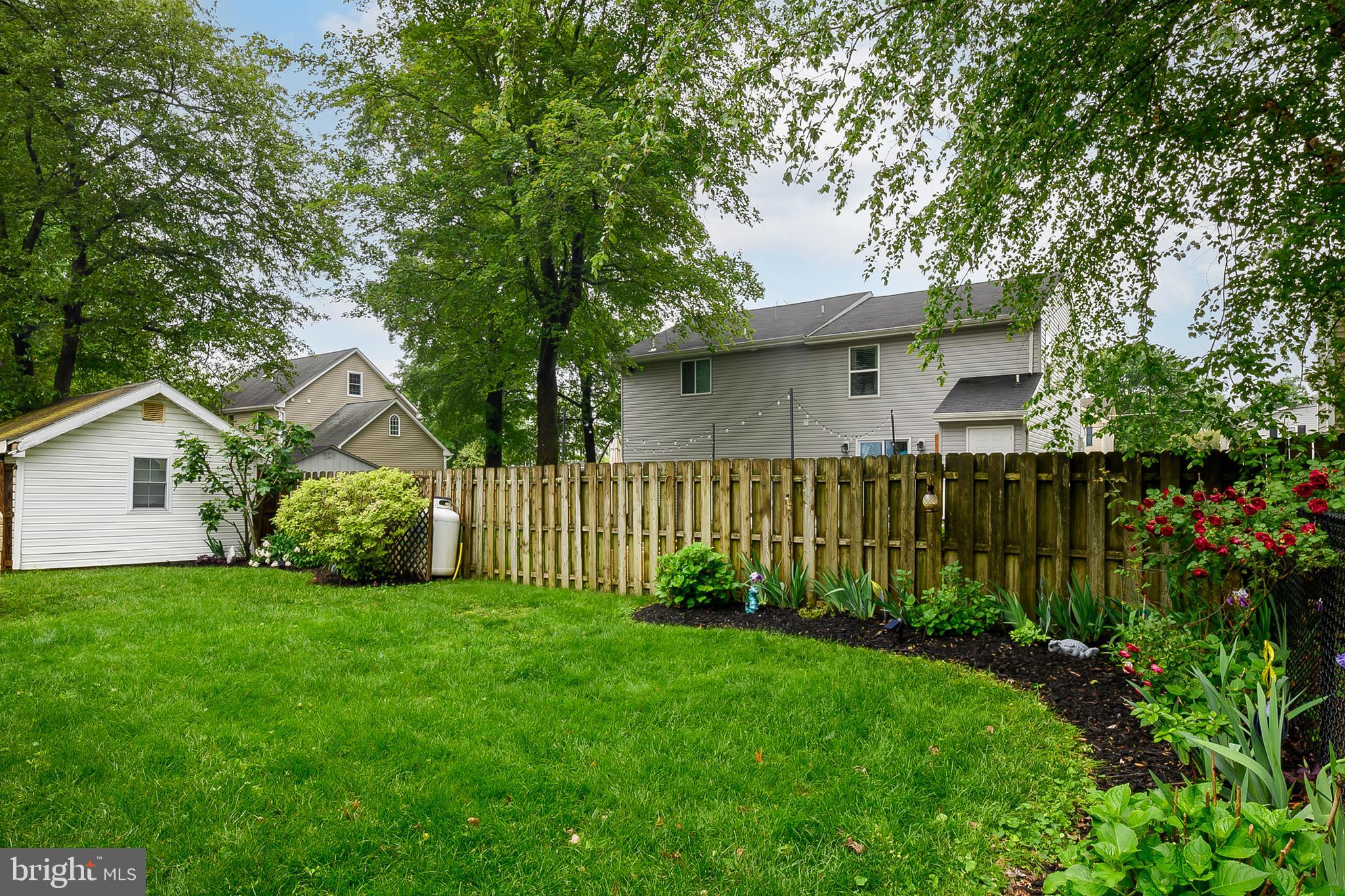 SELBY ON THE BAY - Residential