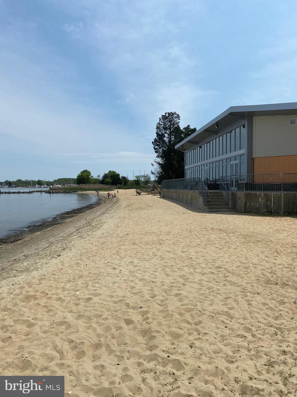 SELBY ON THE BAY - Residential